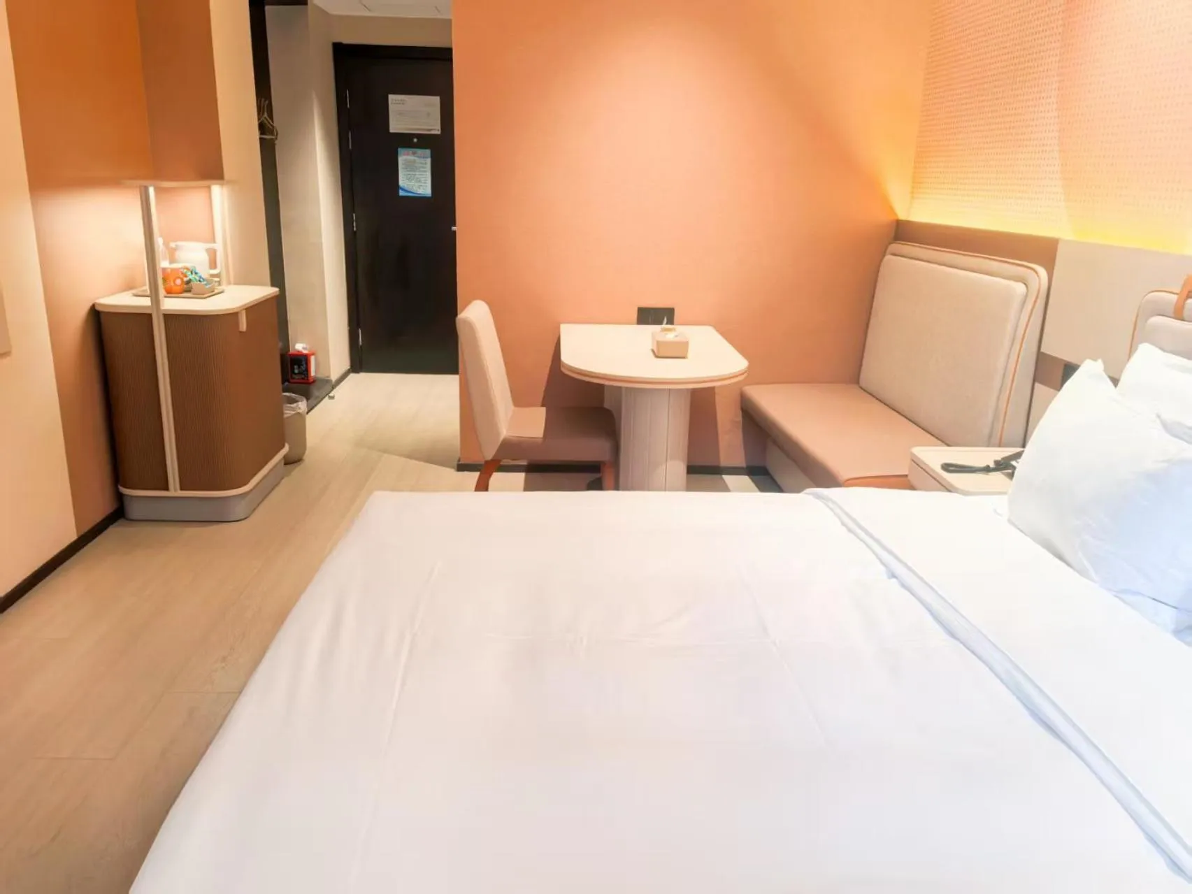 Bed in Orange Hotel Shanghai Xujiahui Damuqiao Road