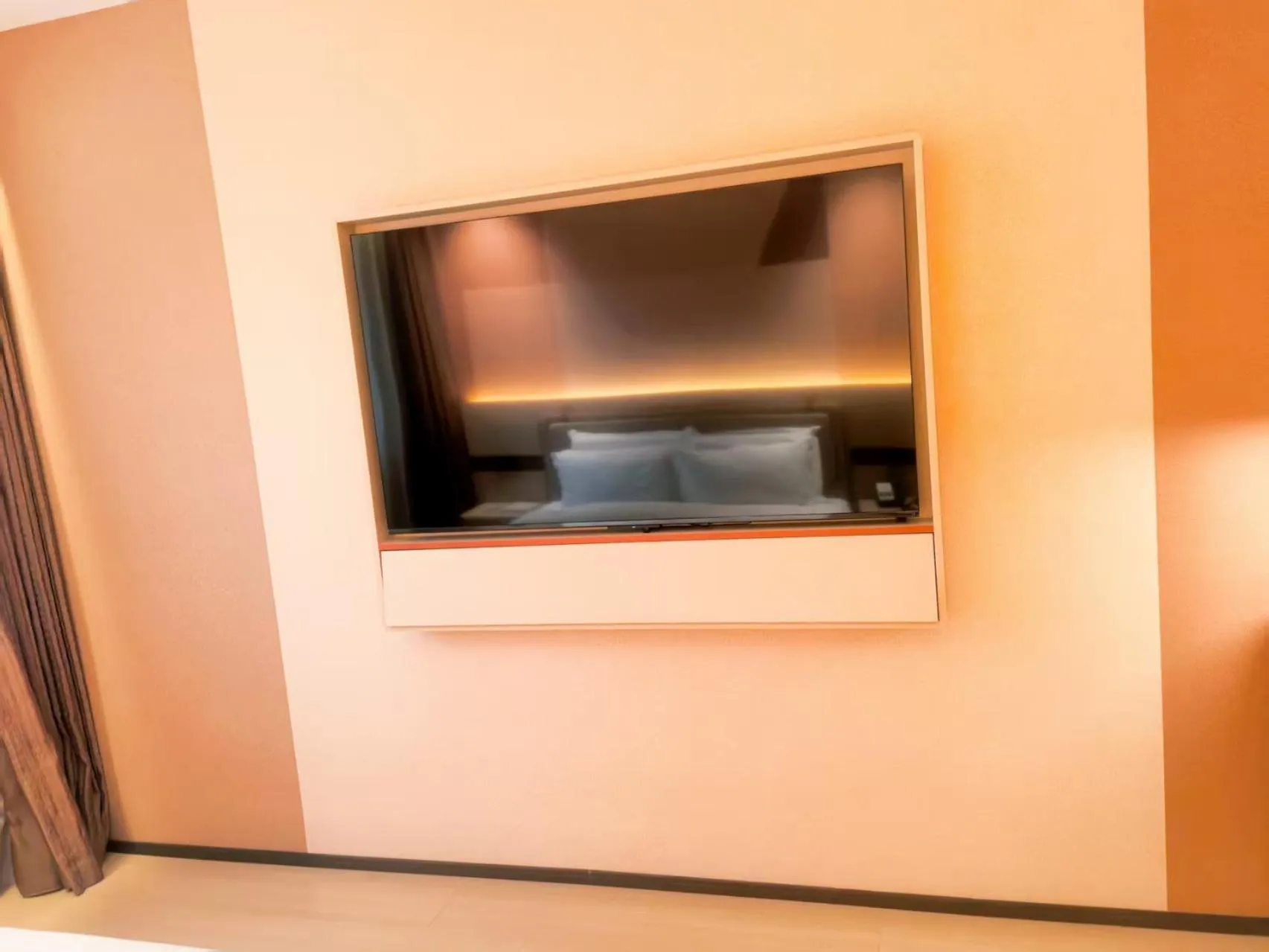 Orange Hotel Shanghai Xujiahui Damuqiao Road