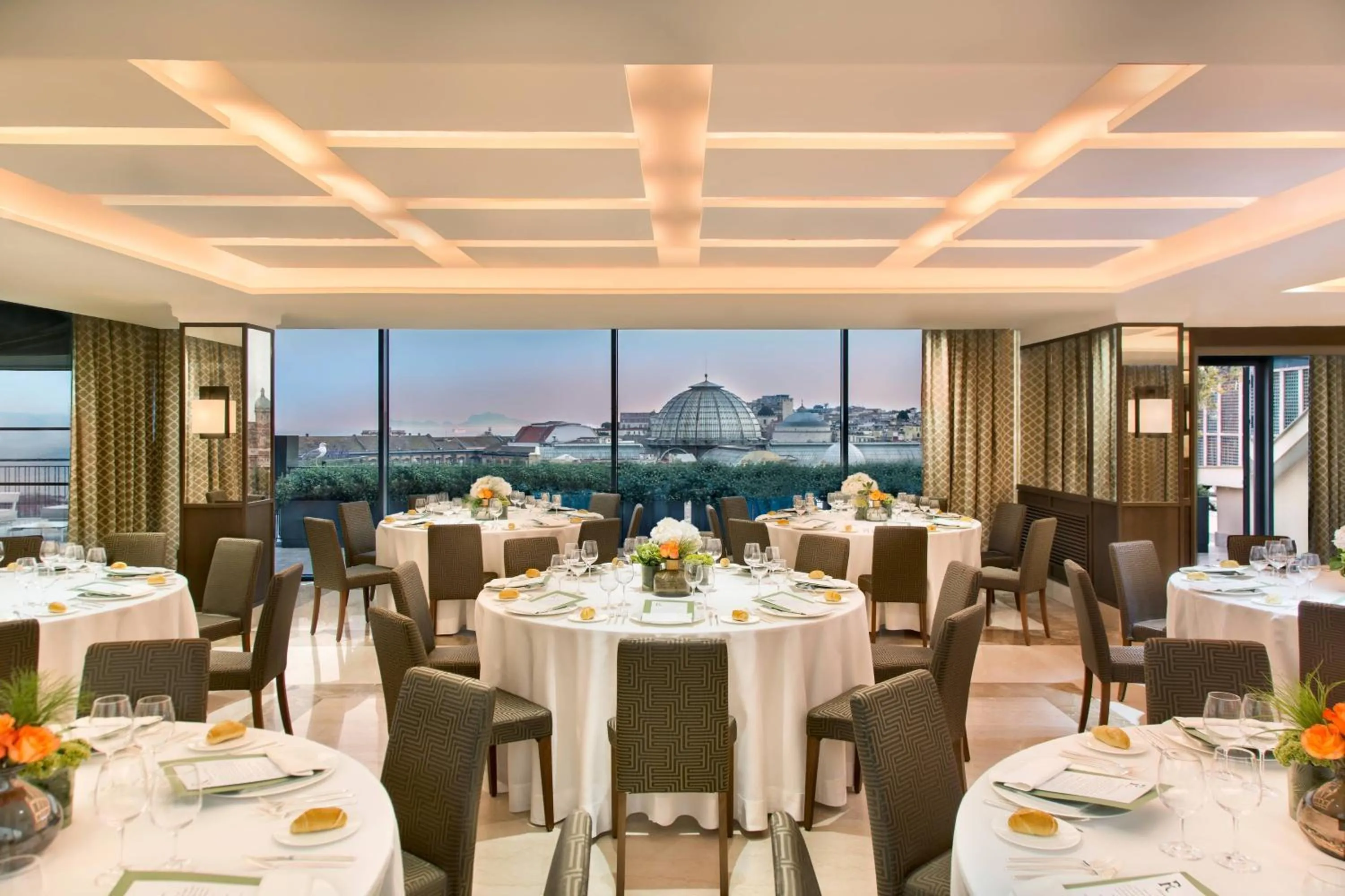 Banquet/Function facilities in Renaissance Naples Hotel Mediterraneo