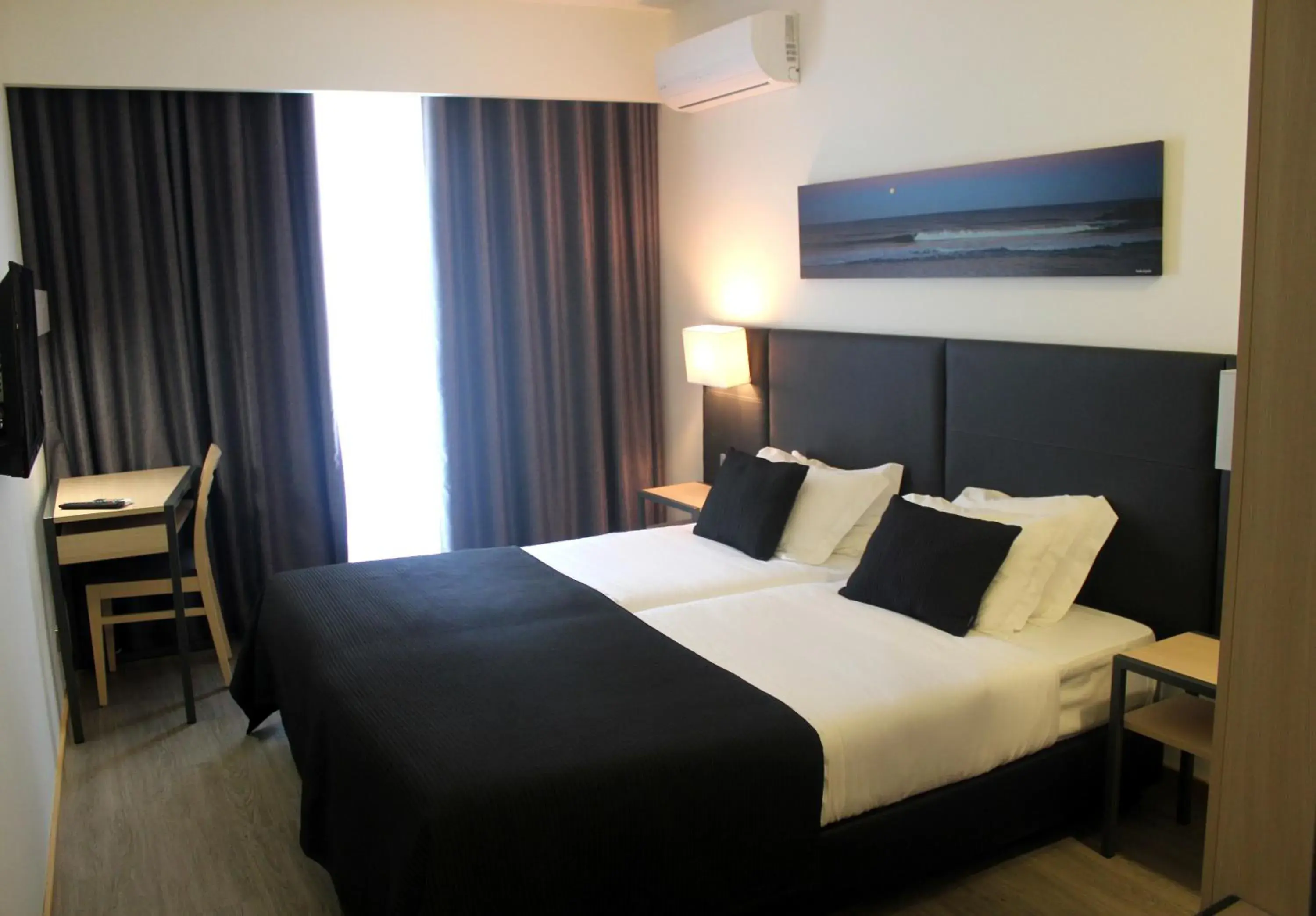 Standard Twin Room - single occupancy in Hotel M Standard Twin Room - single occupancy in Hotel M