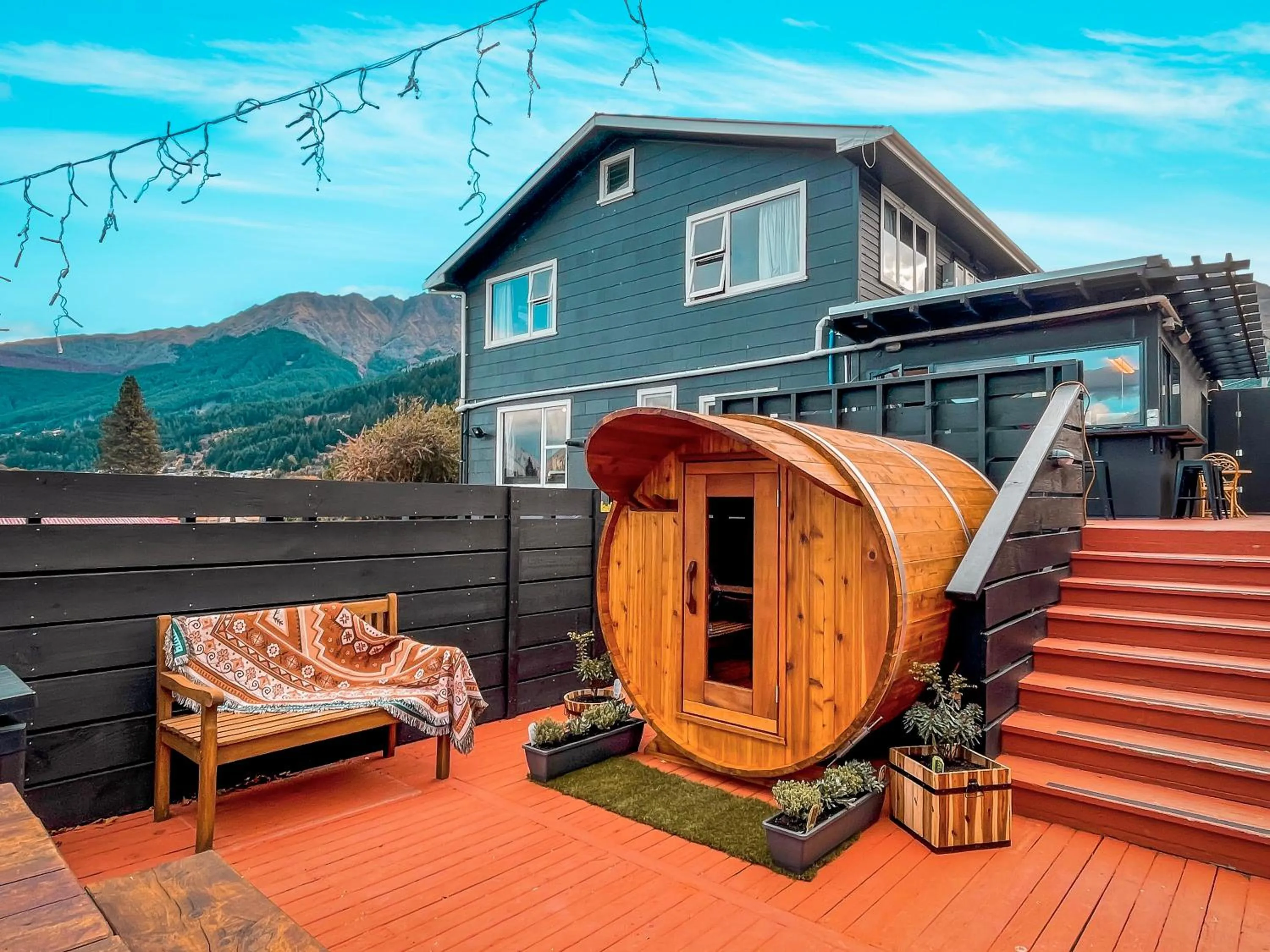 Property building in The Black Sheep Backpackers