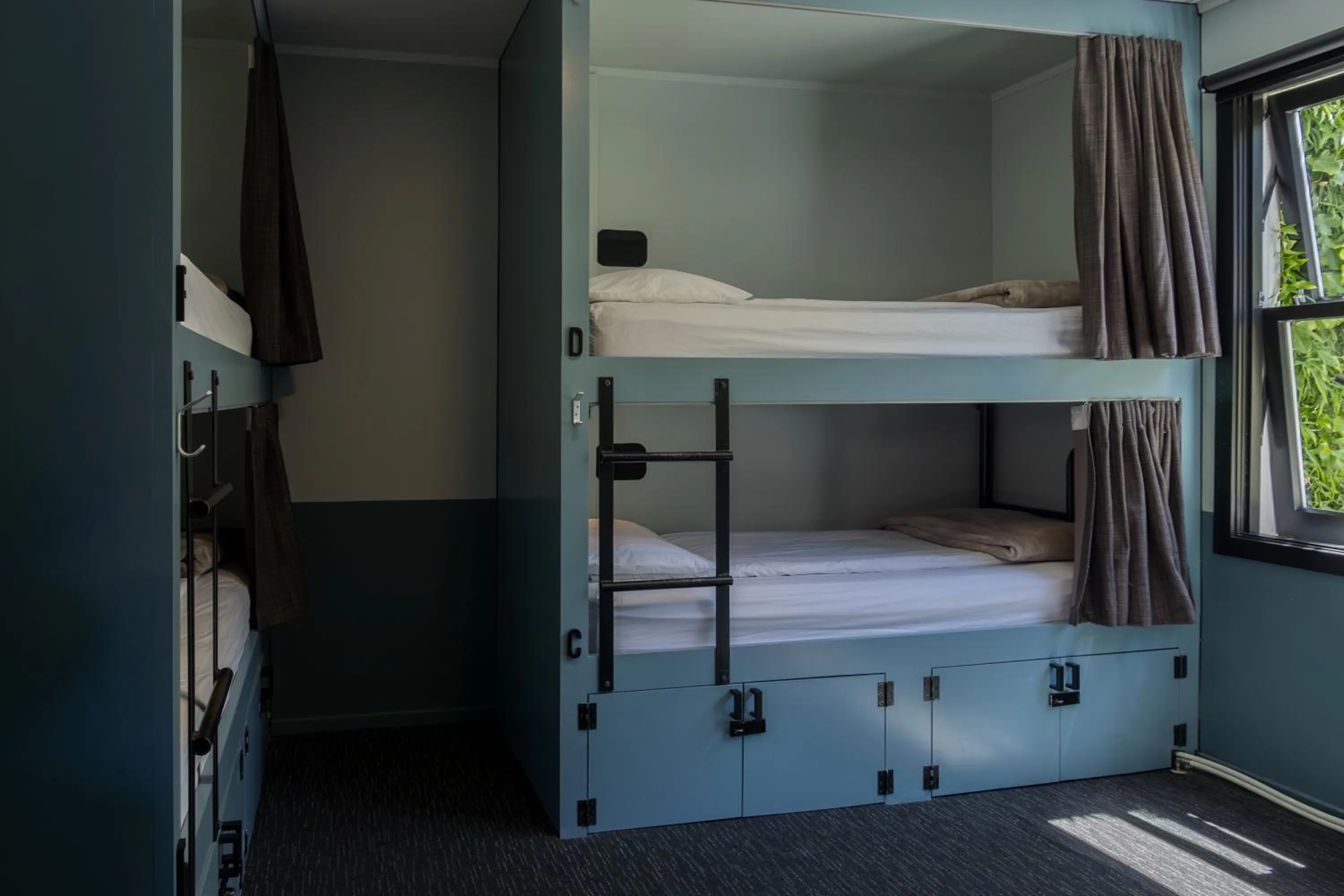 Bed in The Black Sheep Backpackers