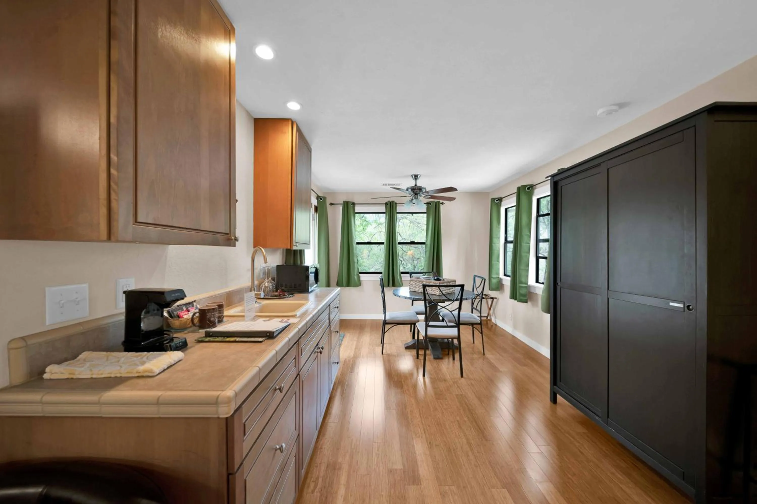 The Inn at Shasta Lake