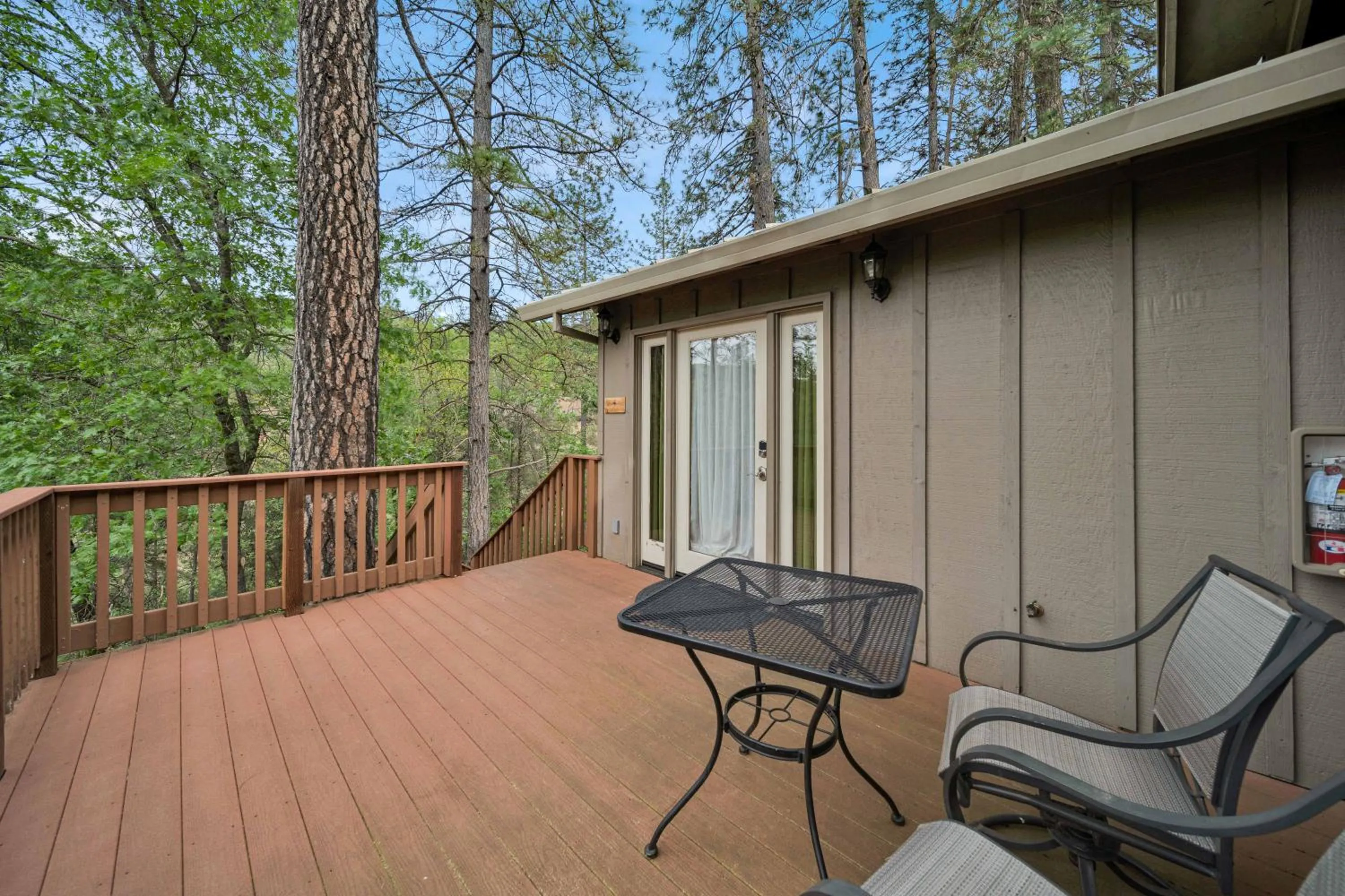 The Inn at Shasta Lake