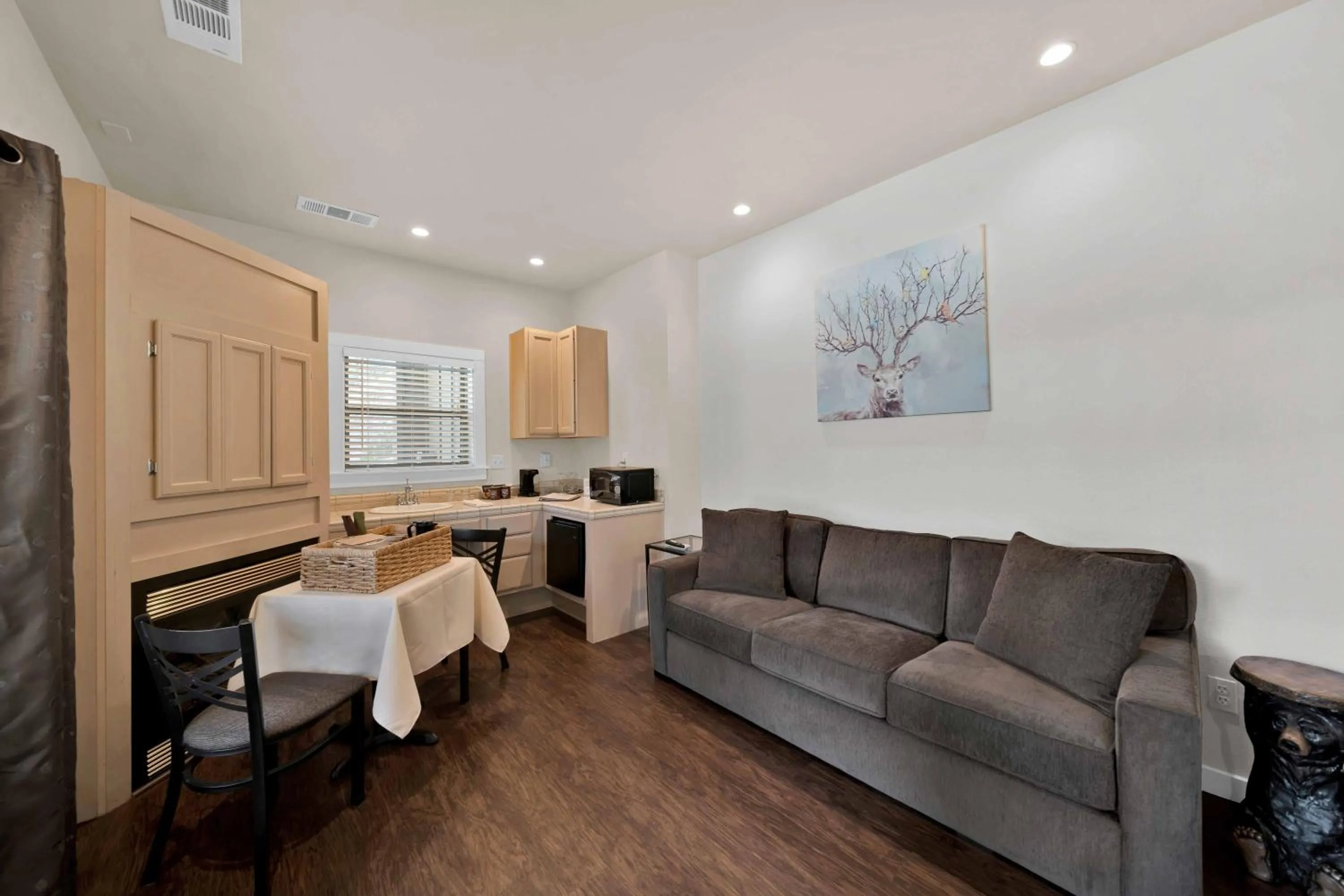 The Inn at Shasta Lake