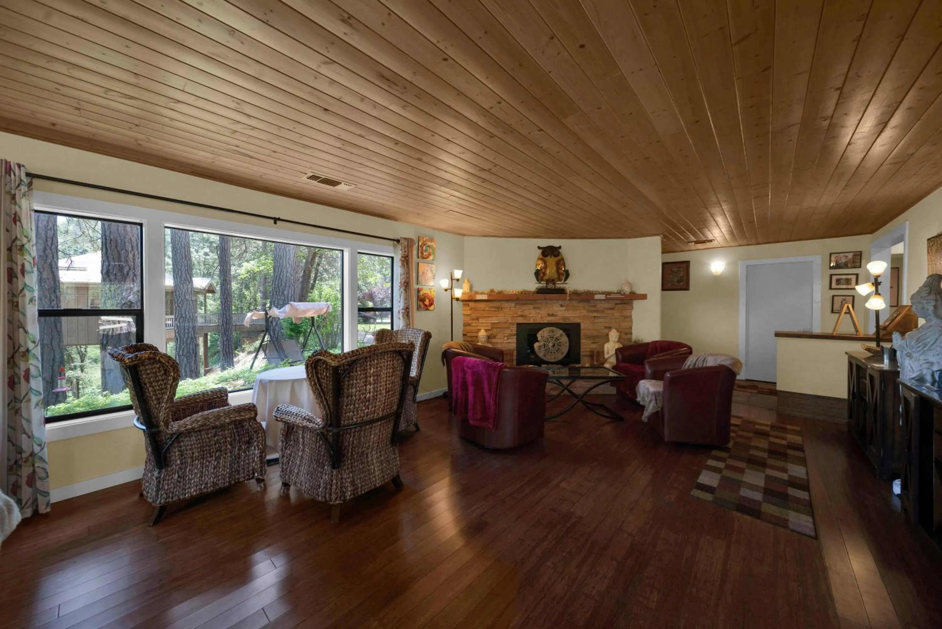 The Inn at Shasta Lake