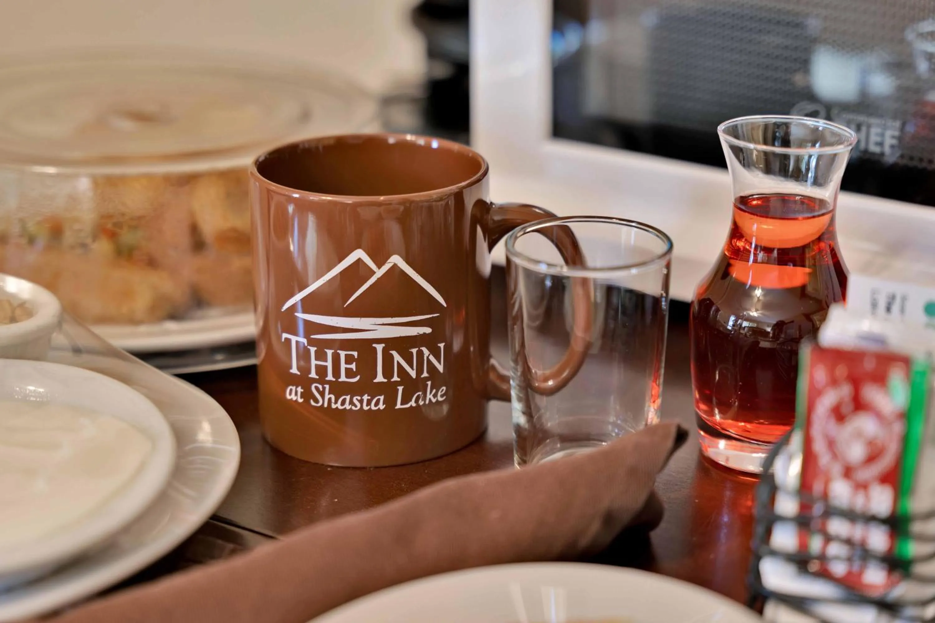 The Inn at Shasta Lake