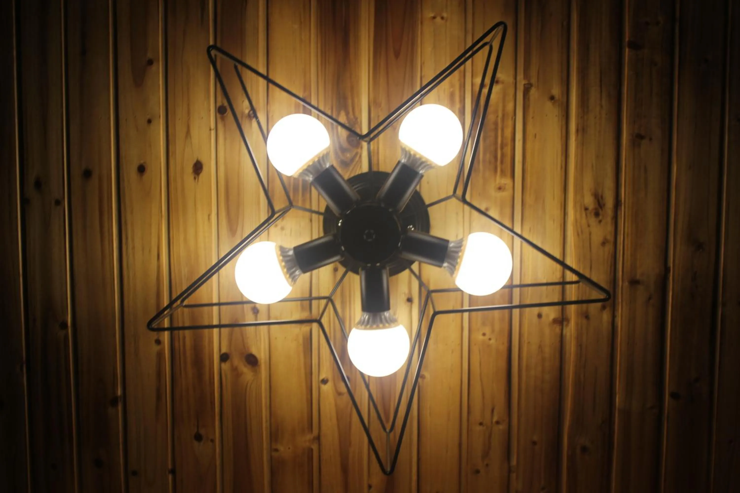 Decorative detail in Moganshan Pinhouwu Hotel