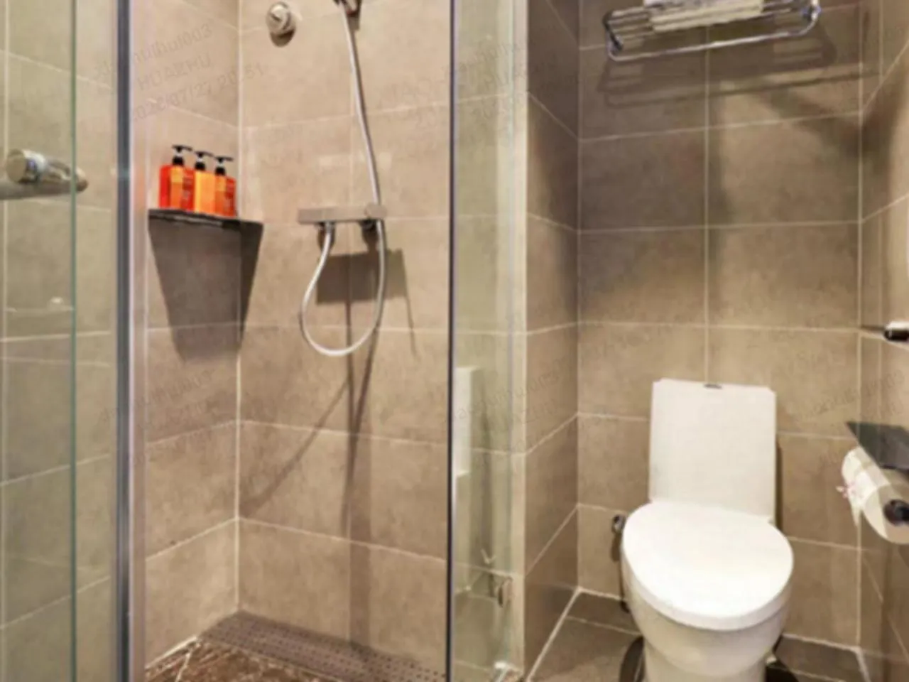 Shower in Orange Hotel Beijing Qianmen Street