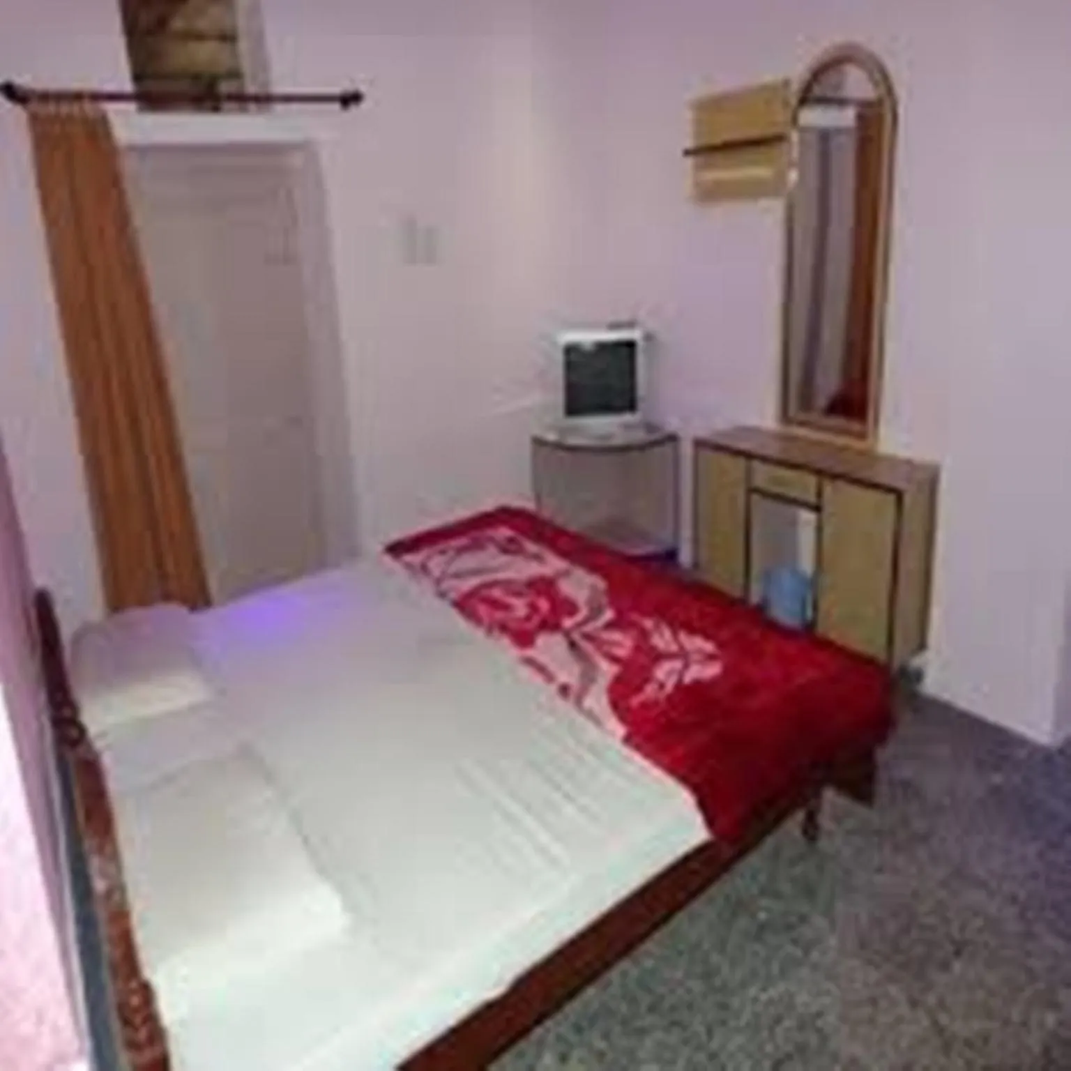 Photo of the whole room, Bed in Hotel Om Pushkar