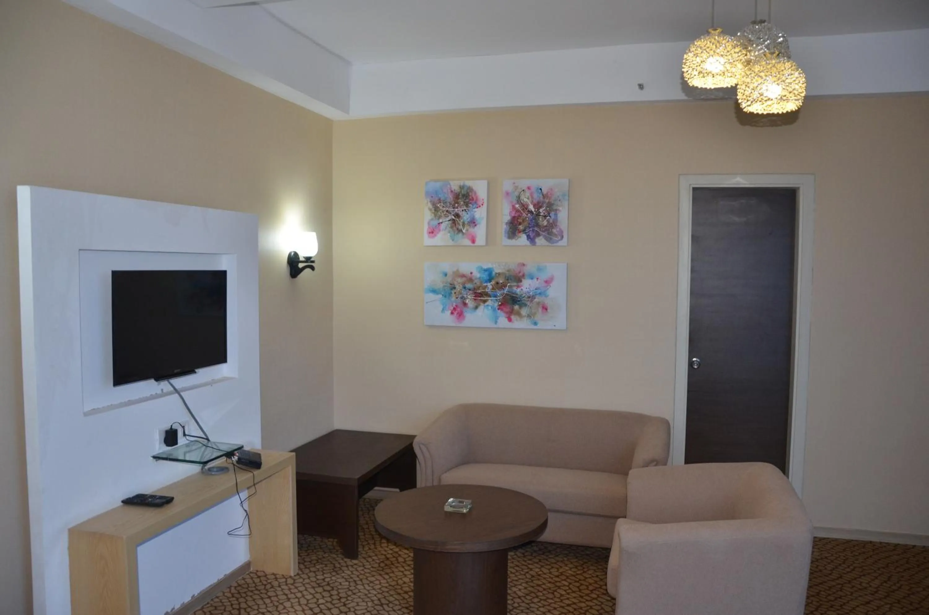 TV and multimedia in Maha Bodhi Hotel.Resort.Convention Centre