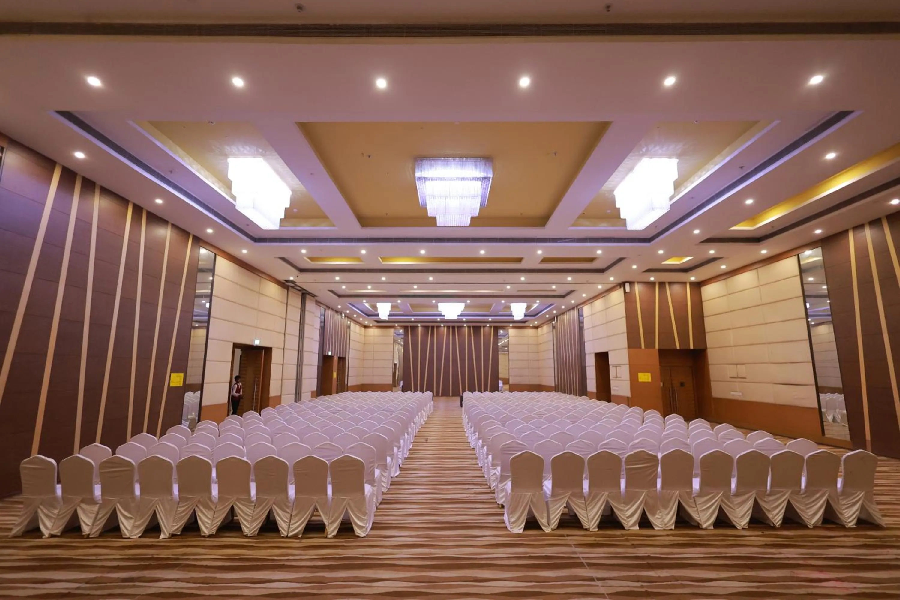 Banquet/Function facilities in Ramada by Wyndham Bodh Gaya Mahabodhi