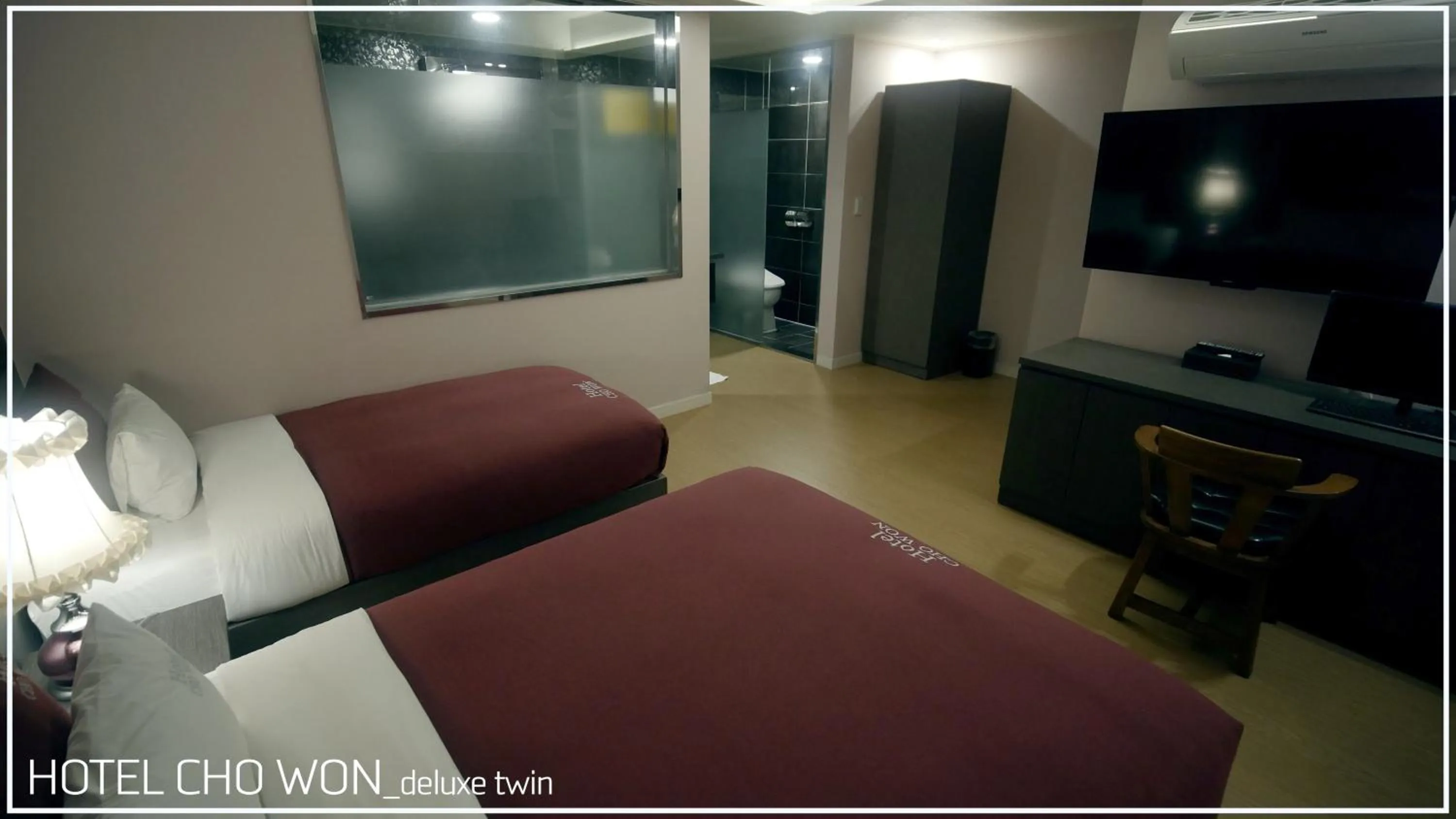 Bed in Hotel Chowon