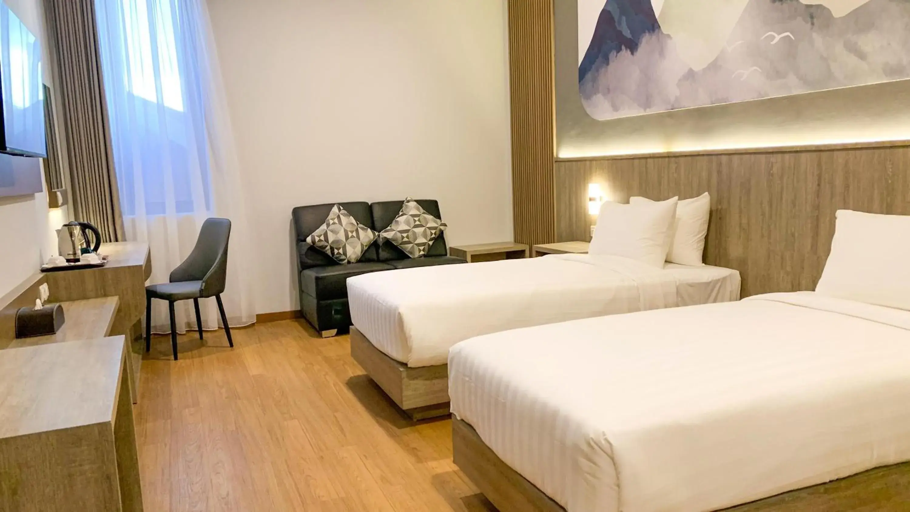 Deluxe Twin Room in Azana Style Hotel Lovina Bali Deluxe Twin Room in Azana Style Hotel Lovina Bali