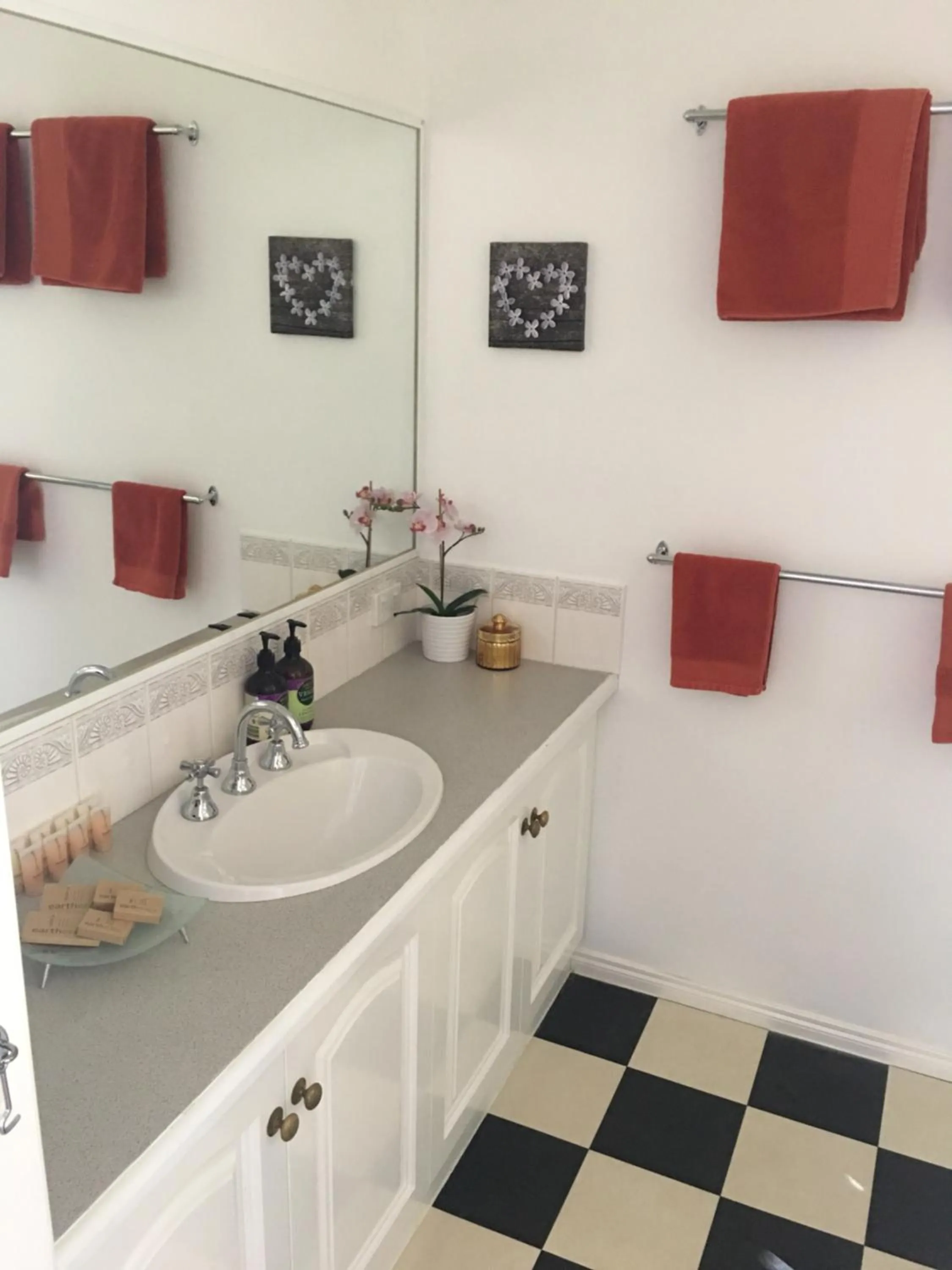 Home Farm Healesville