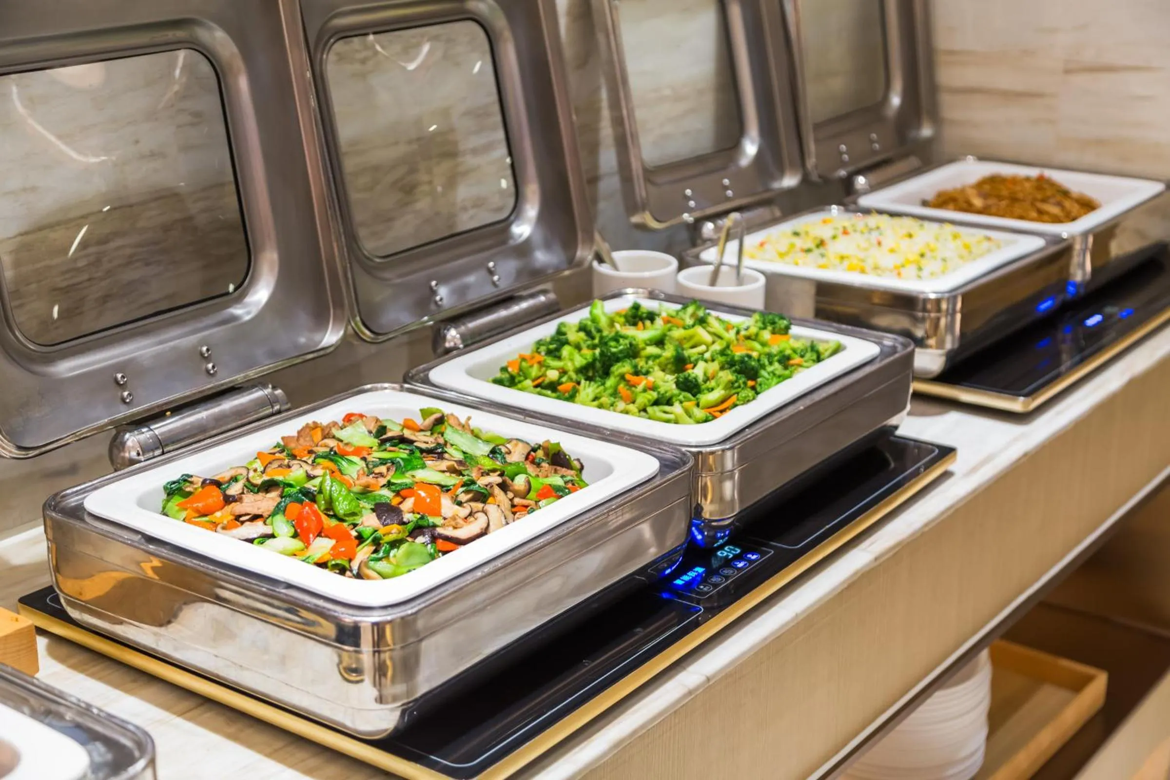 Restaurant/places to eat in JI Hotel Beijing Nanluoguxiang Andingmen Subway Station