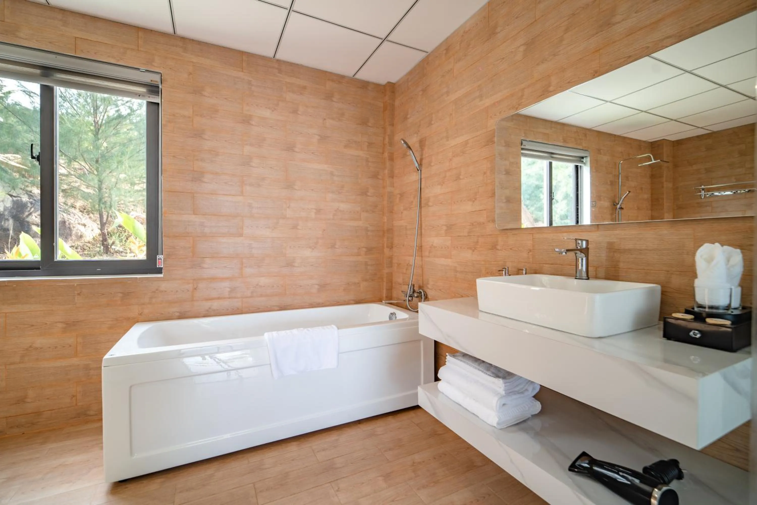 Bathroom in La Costa Resort Quy Nhon