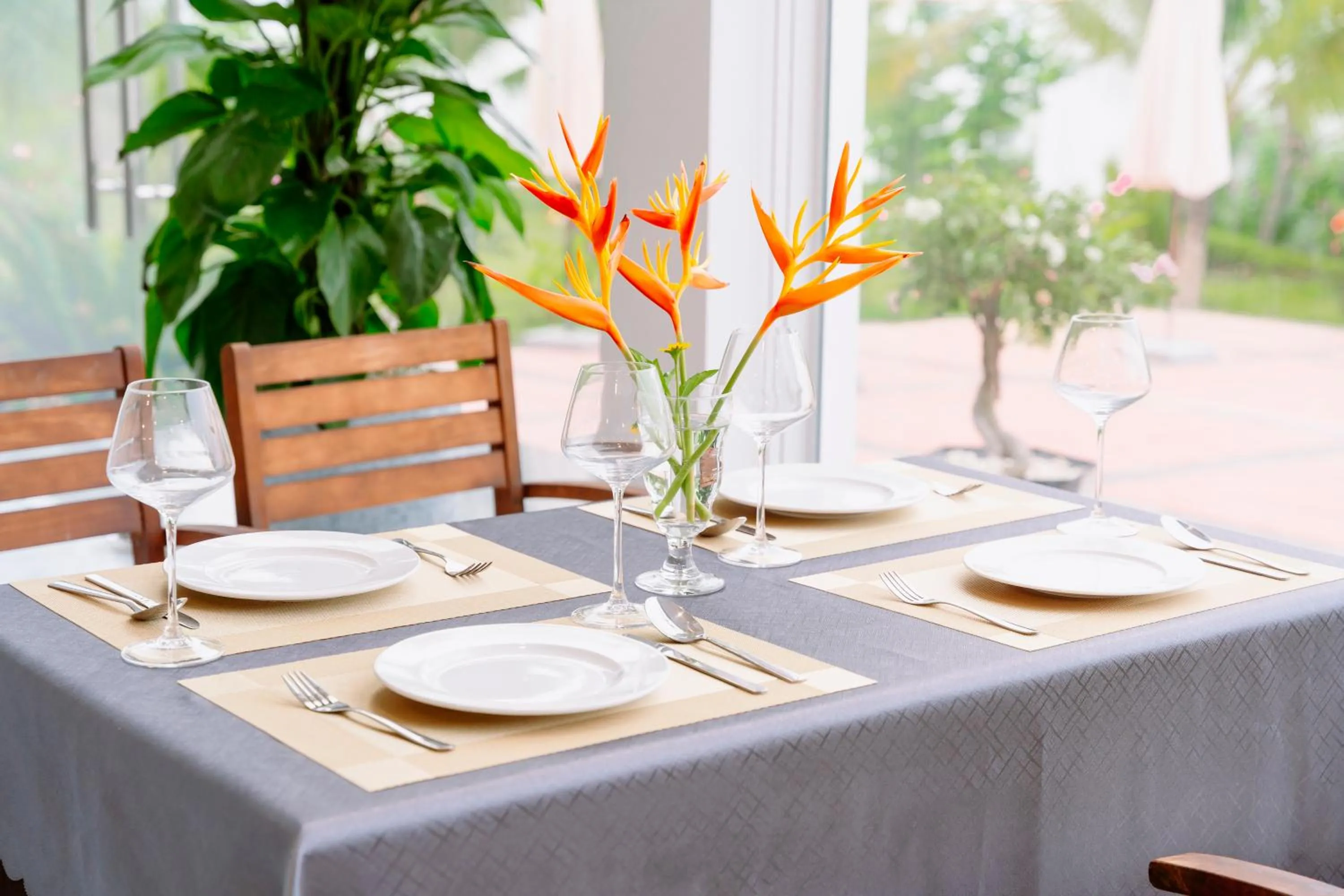 Restaurant/places to eat in La Costa Resort Quy Nhon