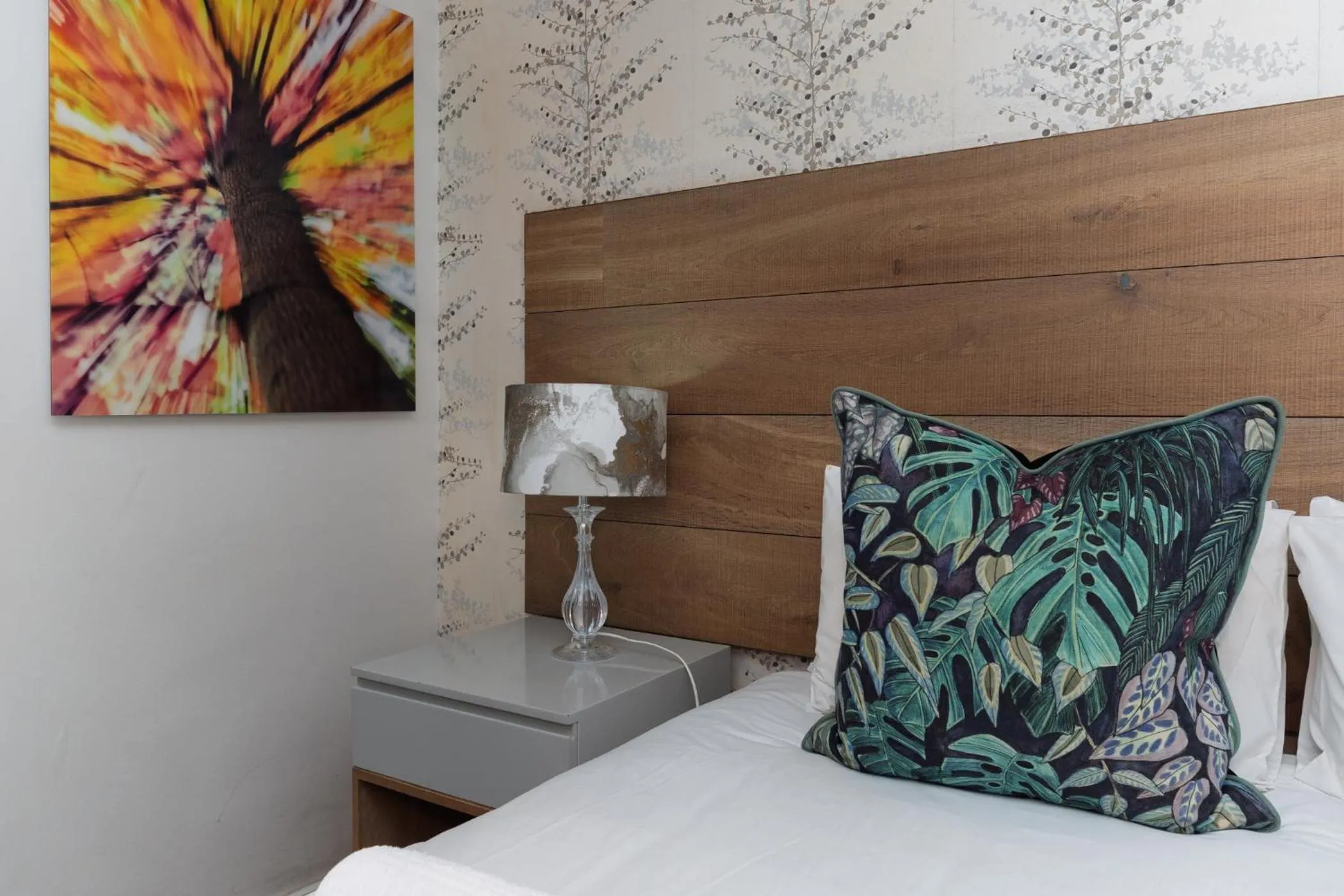 Bed in 107 Dorpstraat Boutique Hotel