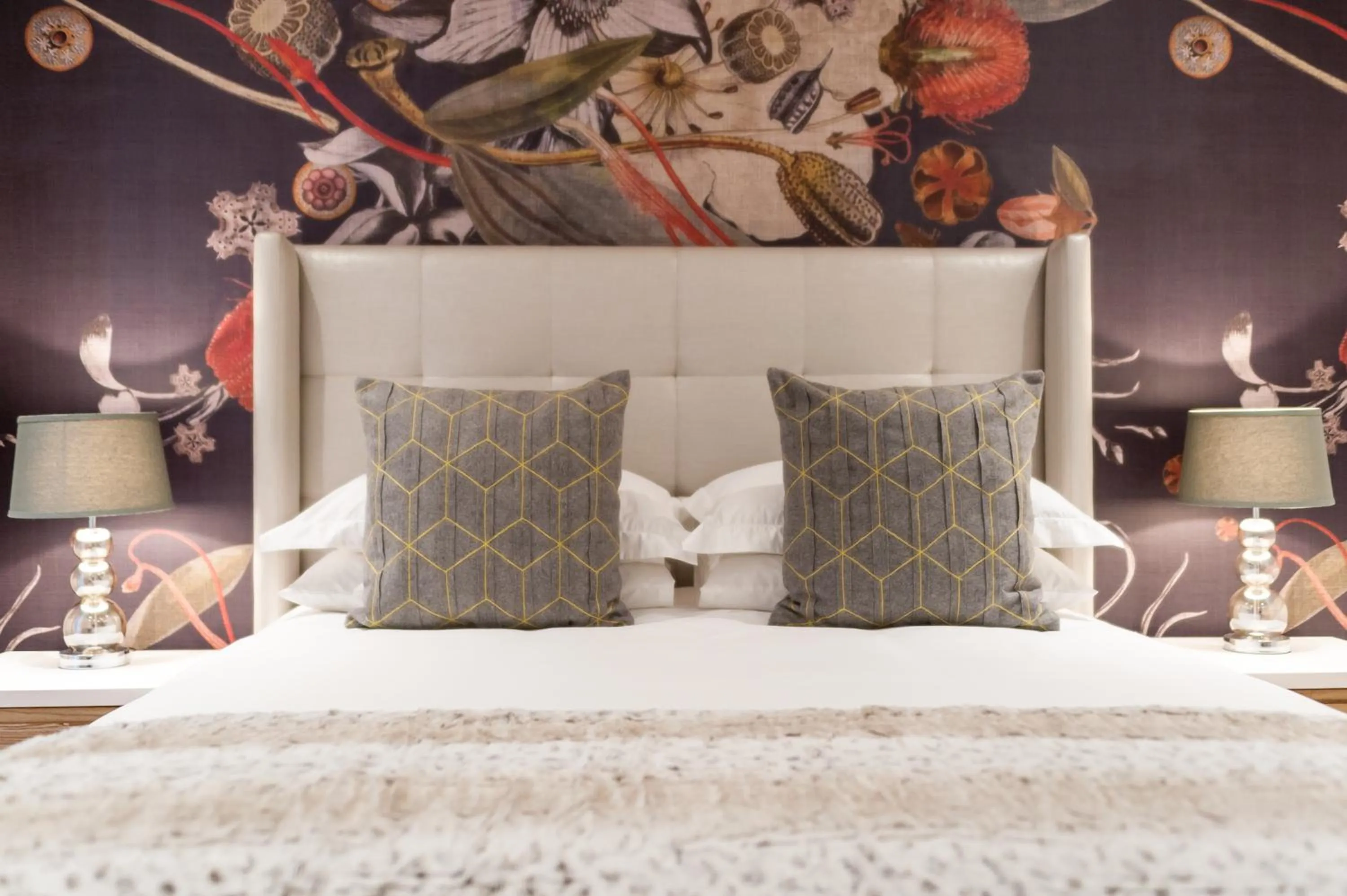 Bed in 107 Dorpstraat Boutique Hotel