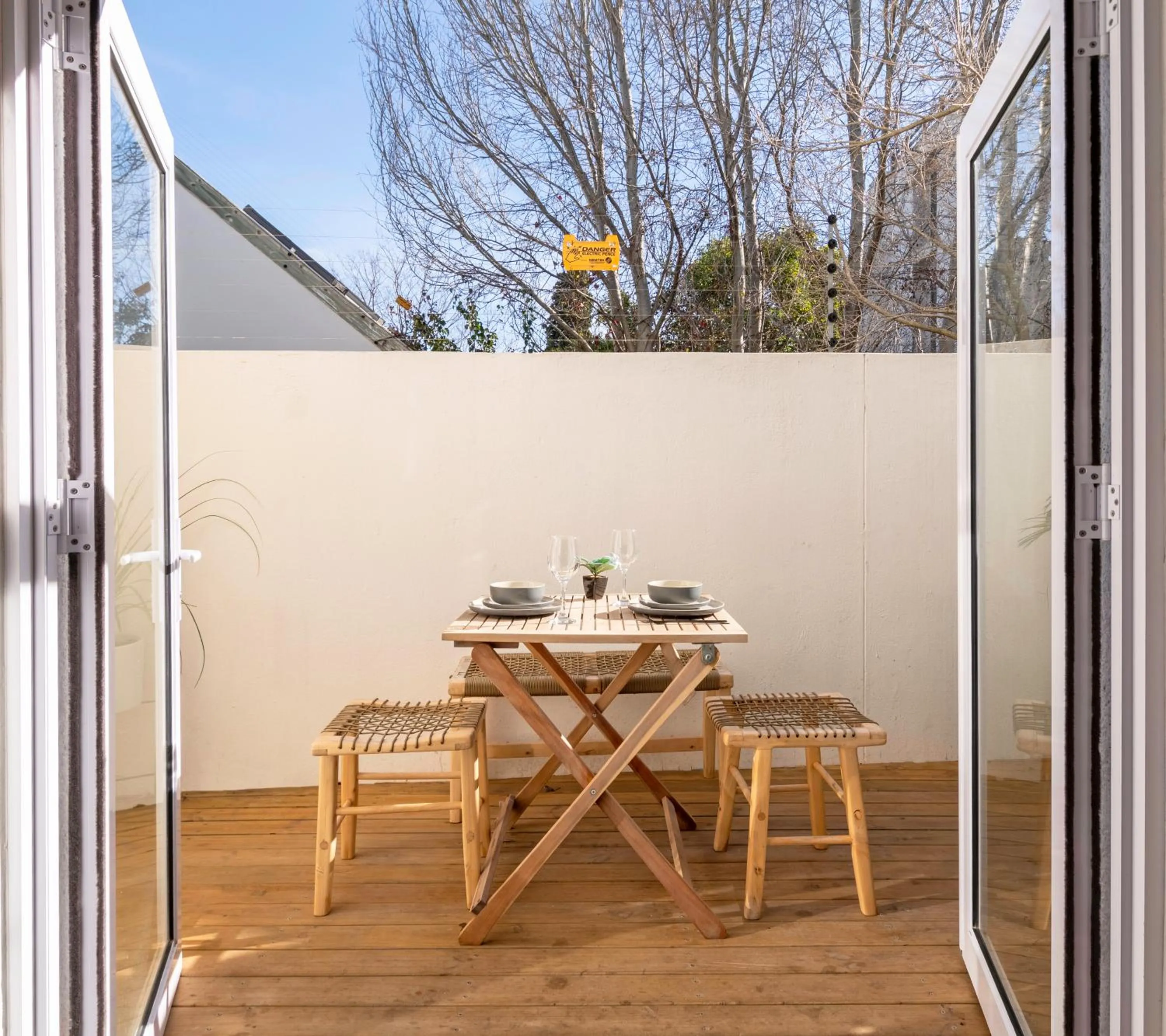 Patio in 107 Dorpstraat Boutique Hotel
