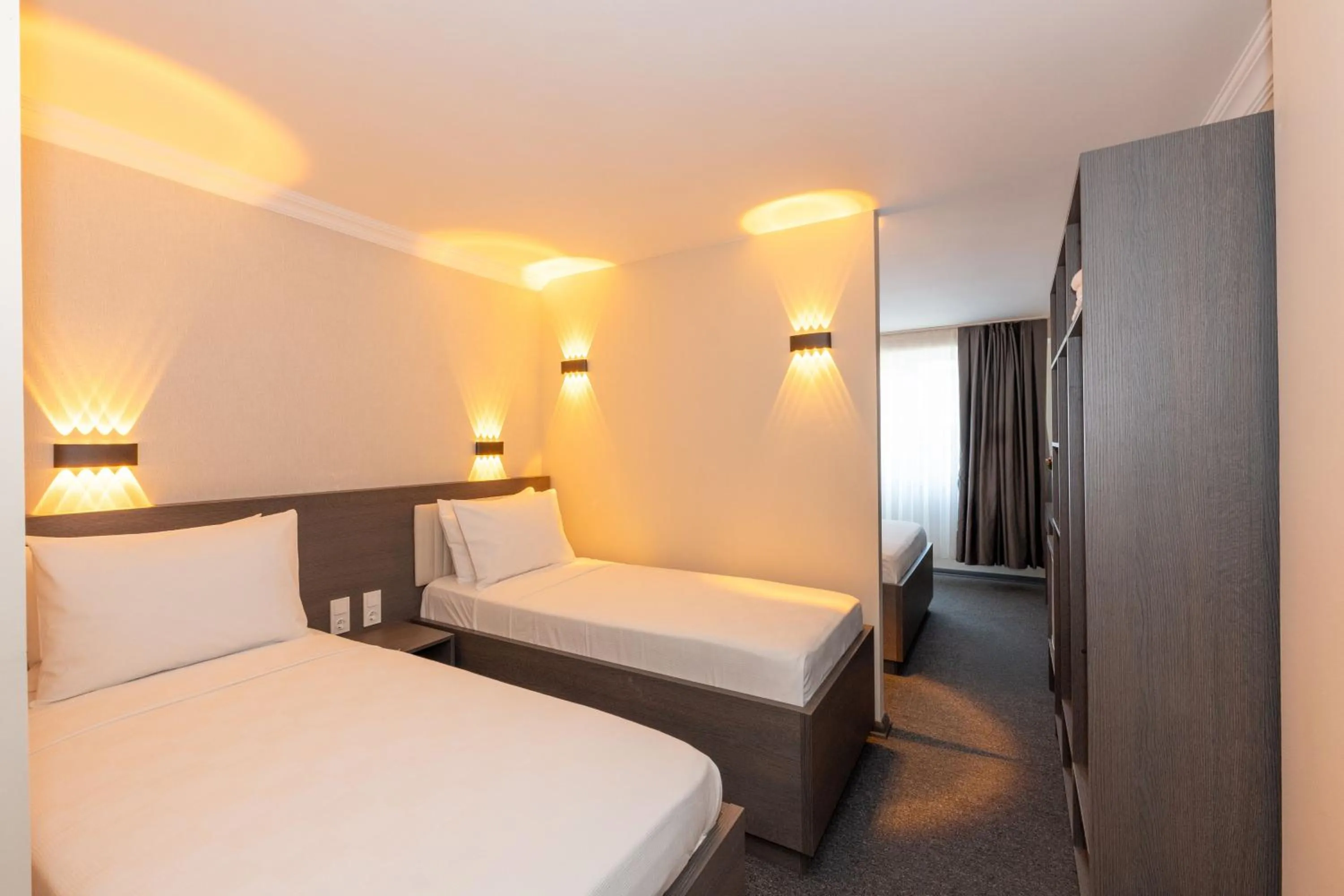 Bedroom, Bed in Mays Otel