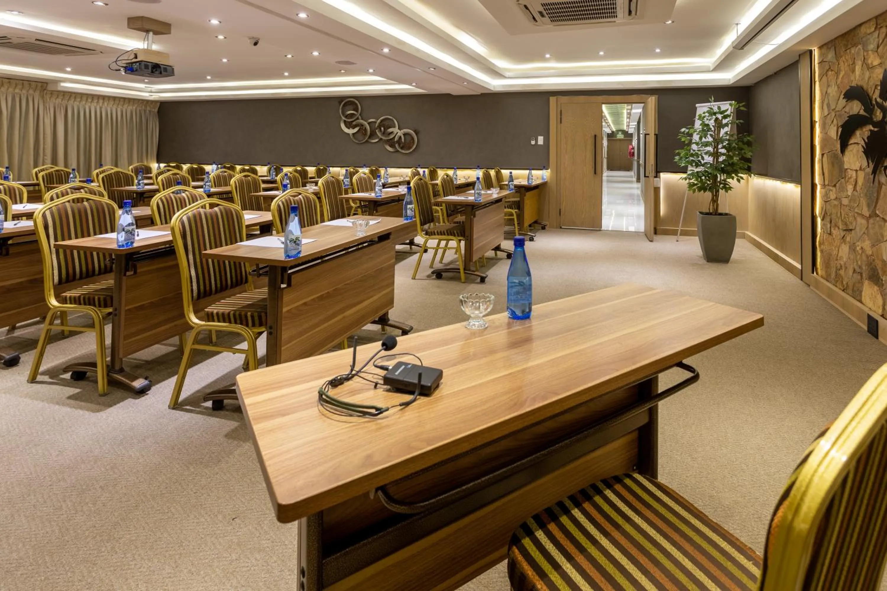 Meeting/conference room in The Cycad Lodge & Chalets