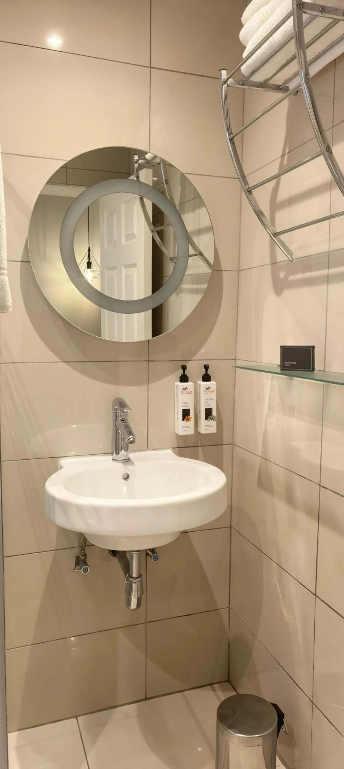 Bathroom in The Cycad Lodge & Chalets
