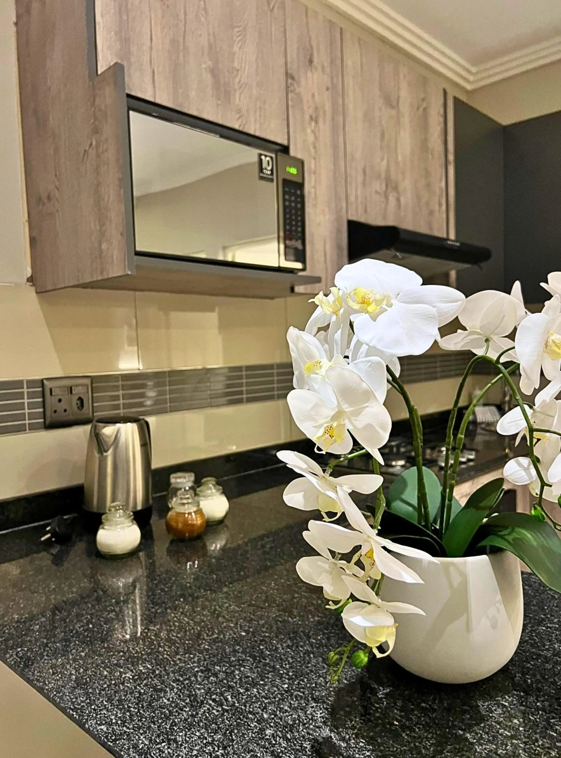 Kitchen or kitchenette in The Cycad Lodge & Chalets