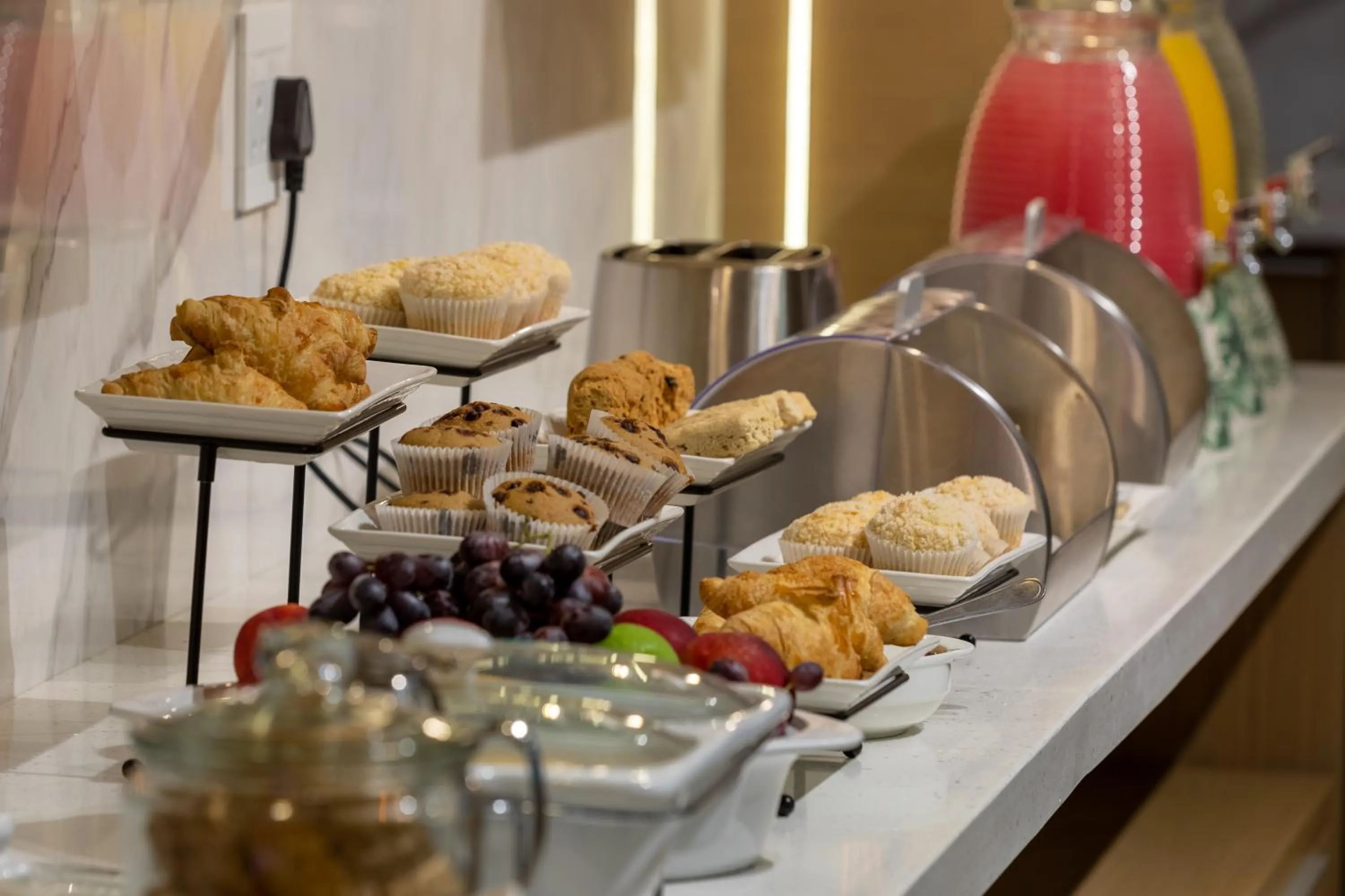 Continental breakfast in The Cycad Lodge & Chalets