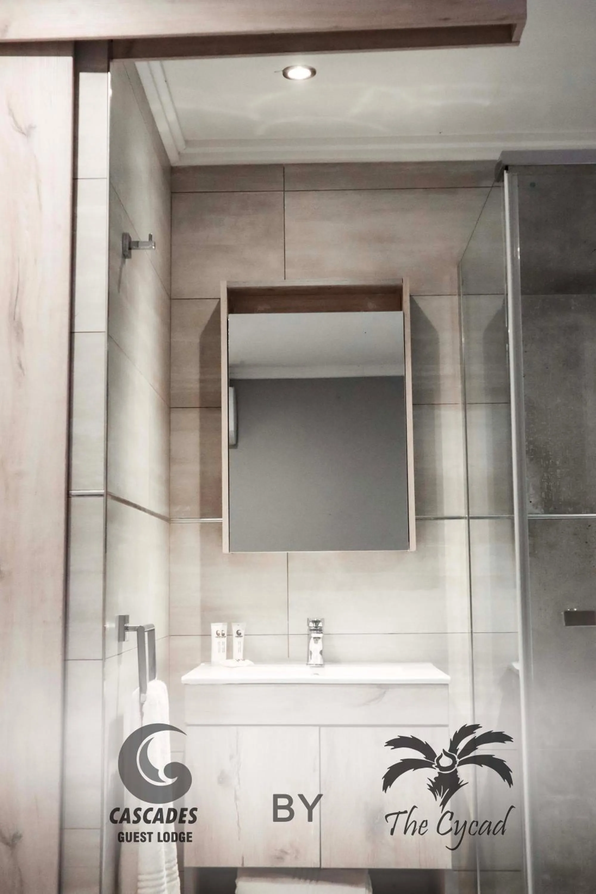 Shower in The Cycad Lodge & Chalets