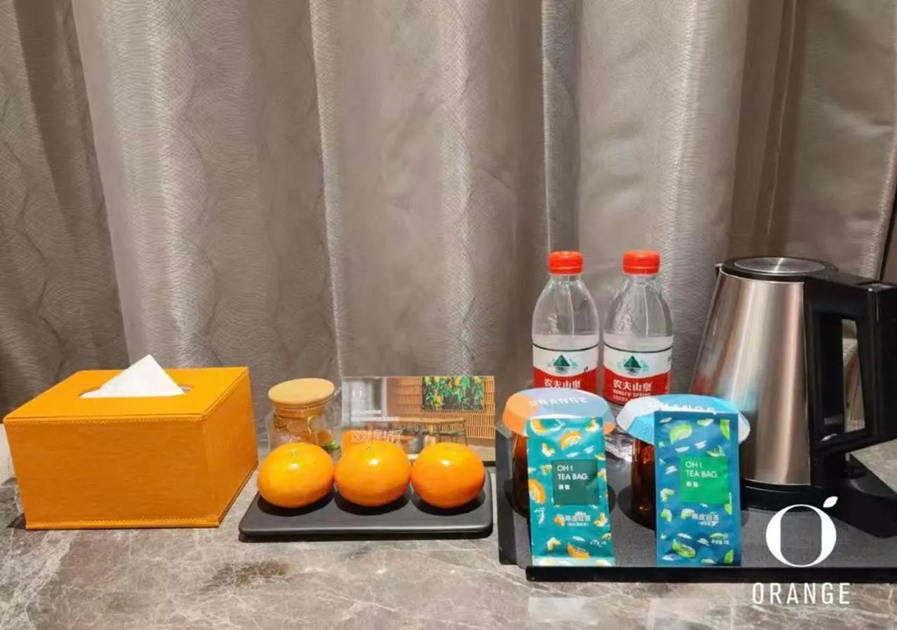 Coffee/tea facilities in Orange Hotel Beijing West Railway Station