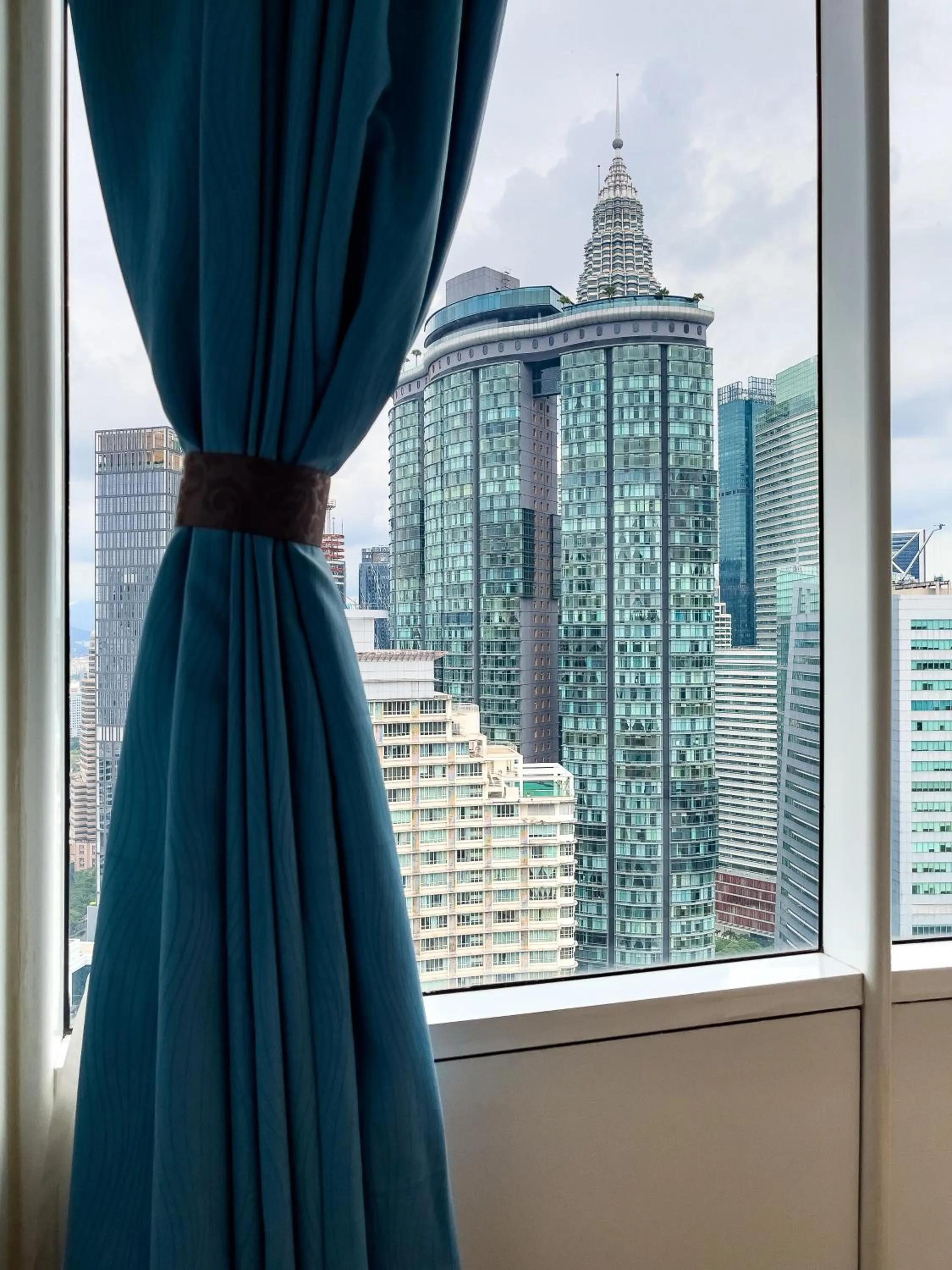 Vortex Suites KLCC by Nadia