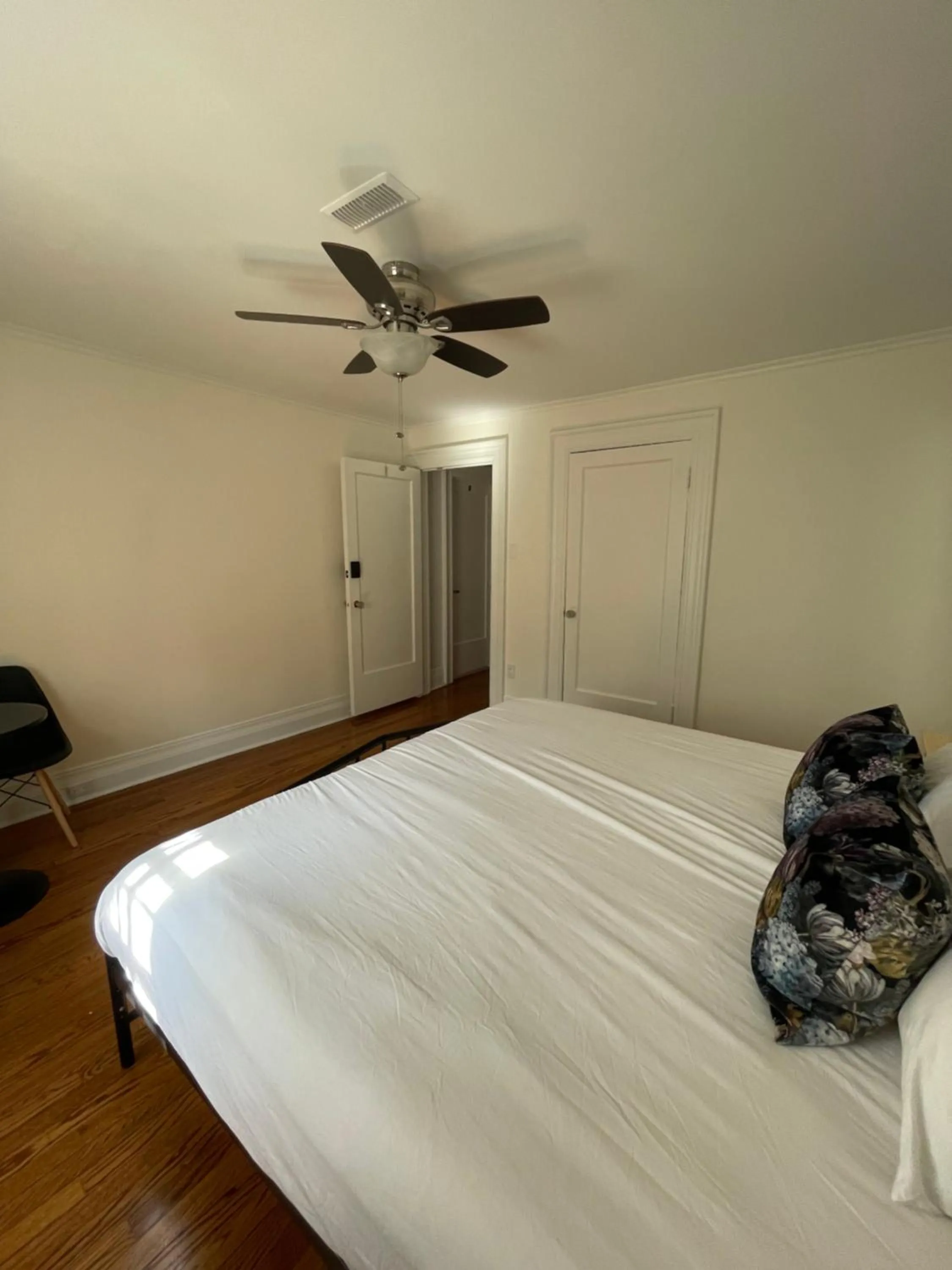 Bed in The Ambassador