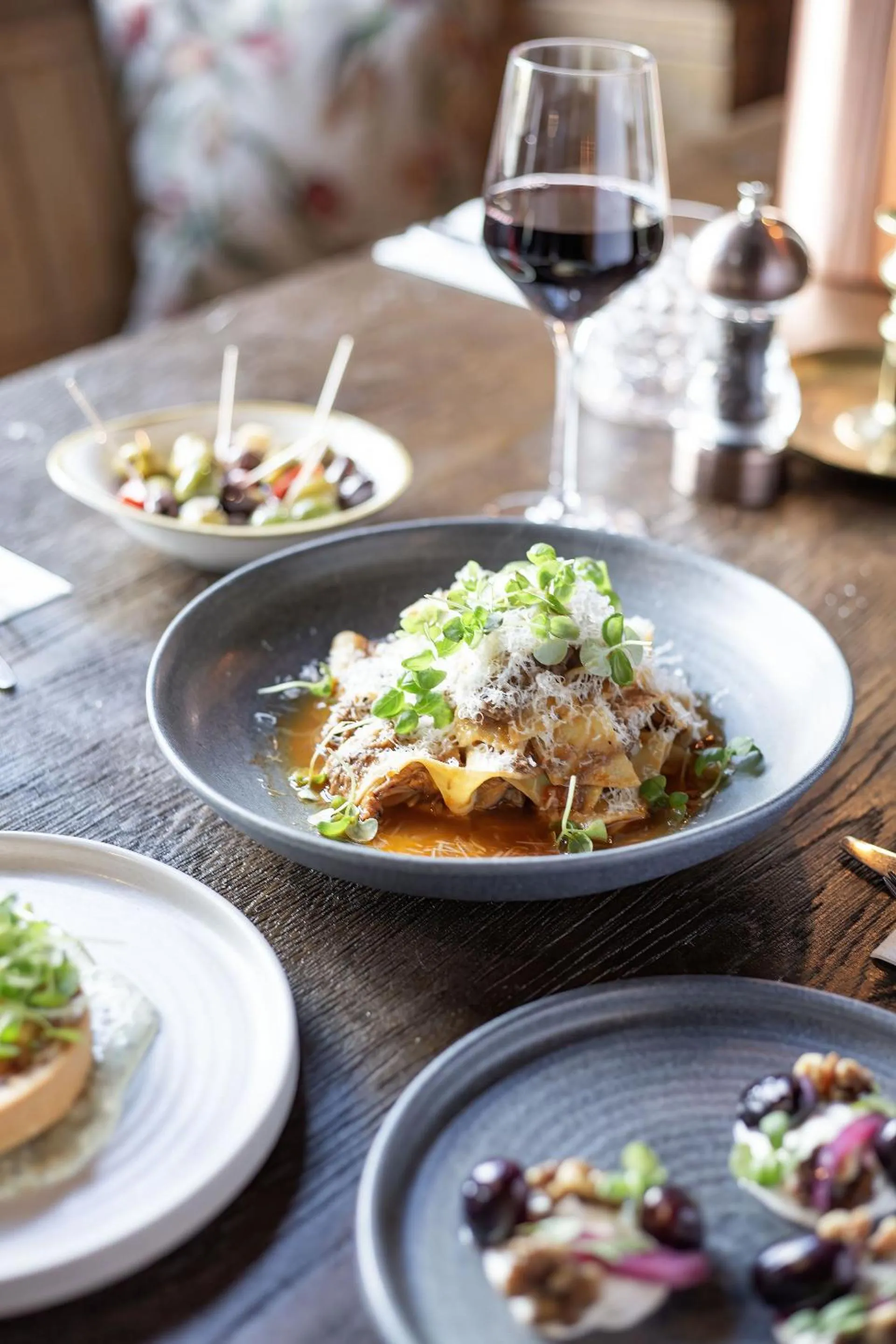 Food and drinks in The White Hart, Wroughton