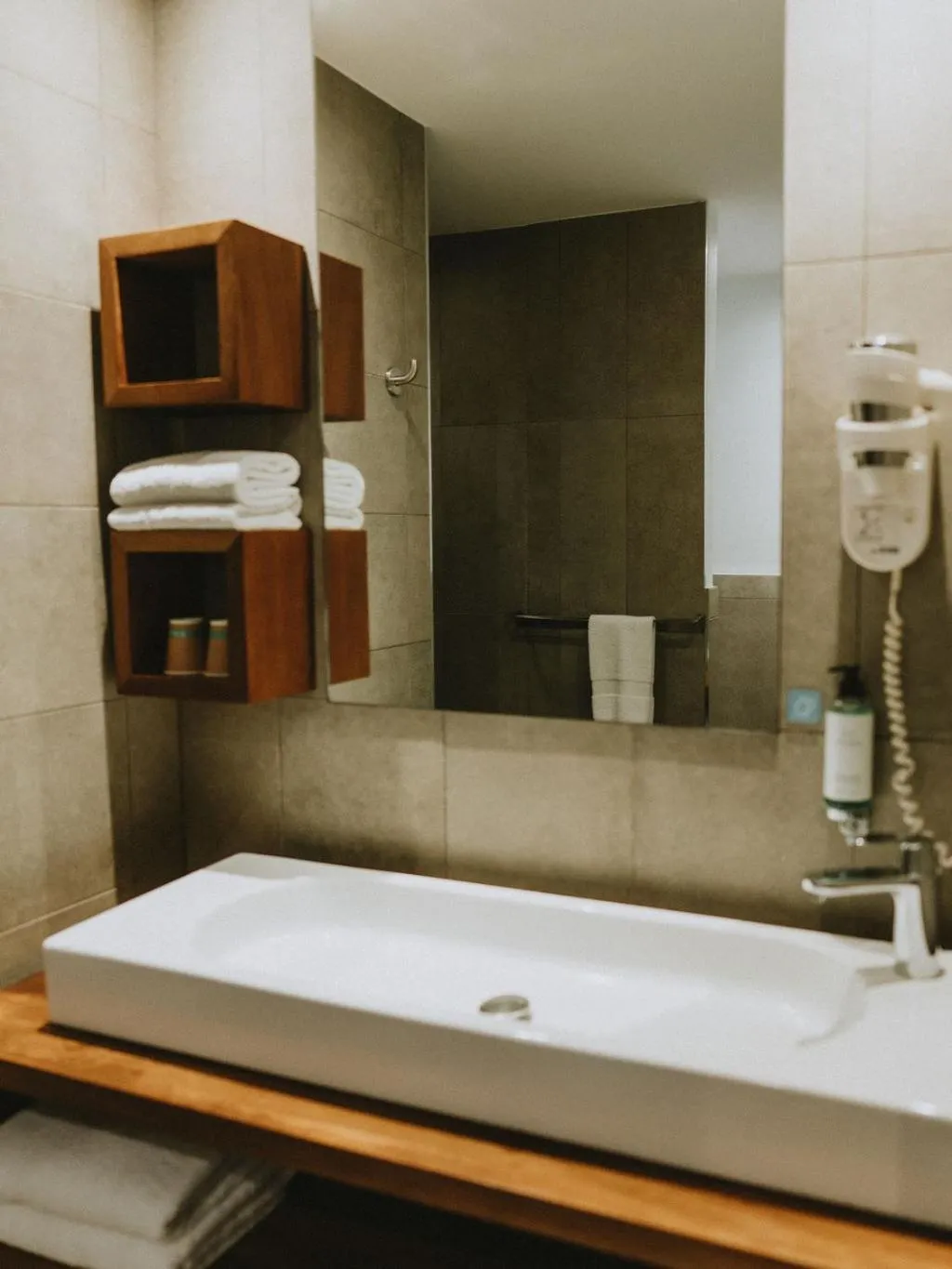 Bathroom in Hotel Le Saint Pierre ÎLe De La Reunion.