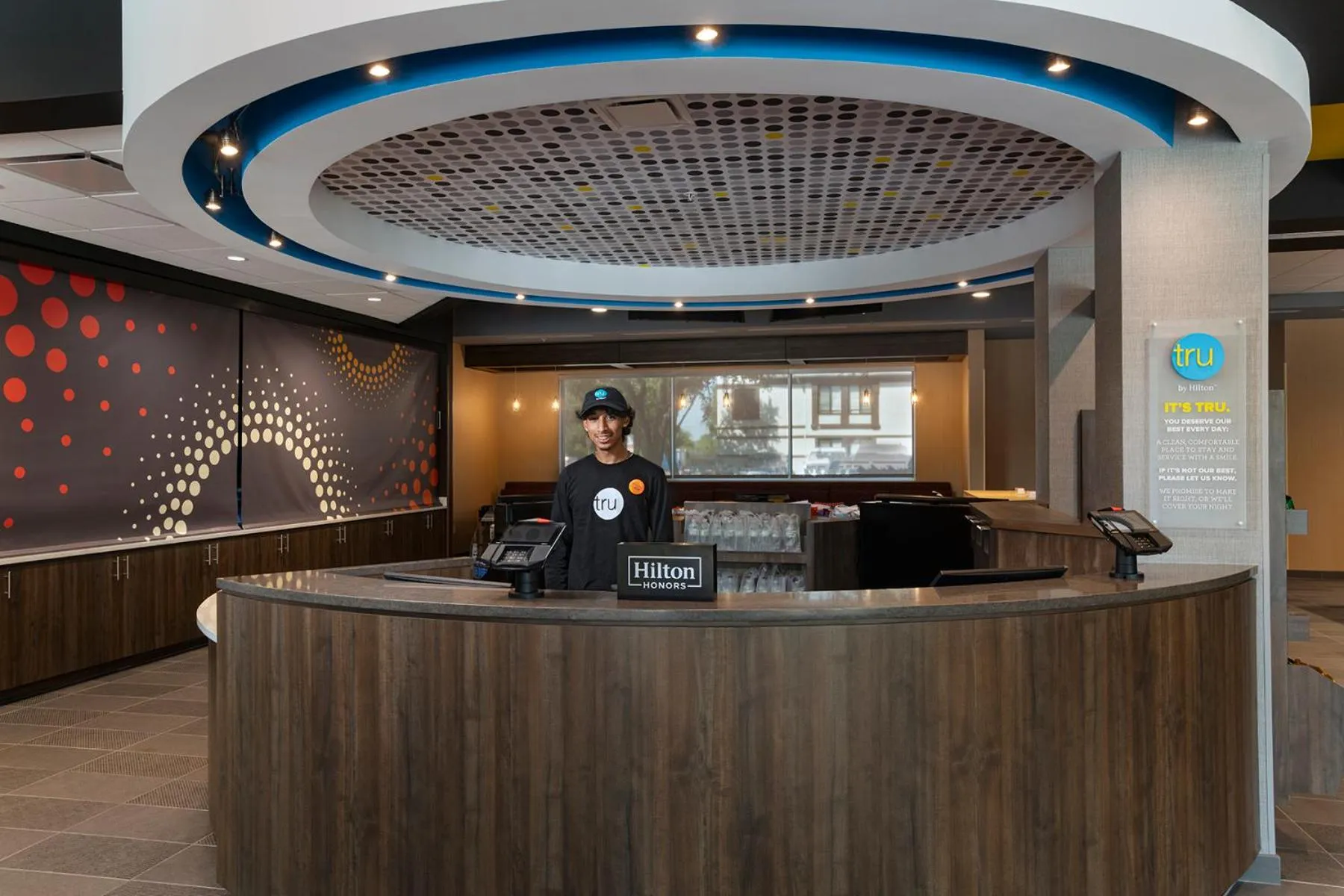 Lobby or reception in Tru By Hilton Irving Dfw South