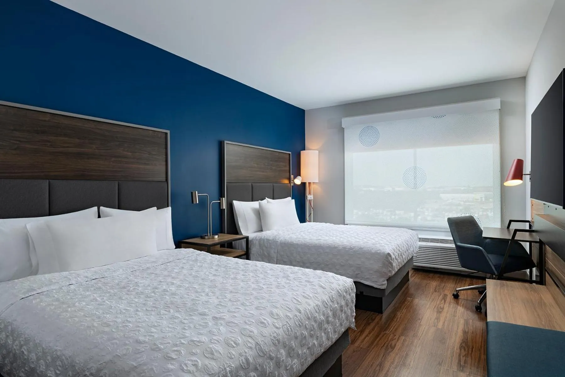 Bedroom, Bed in Tru By Hilton Irving Dfw South