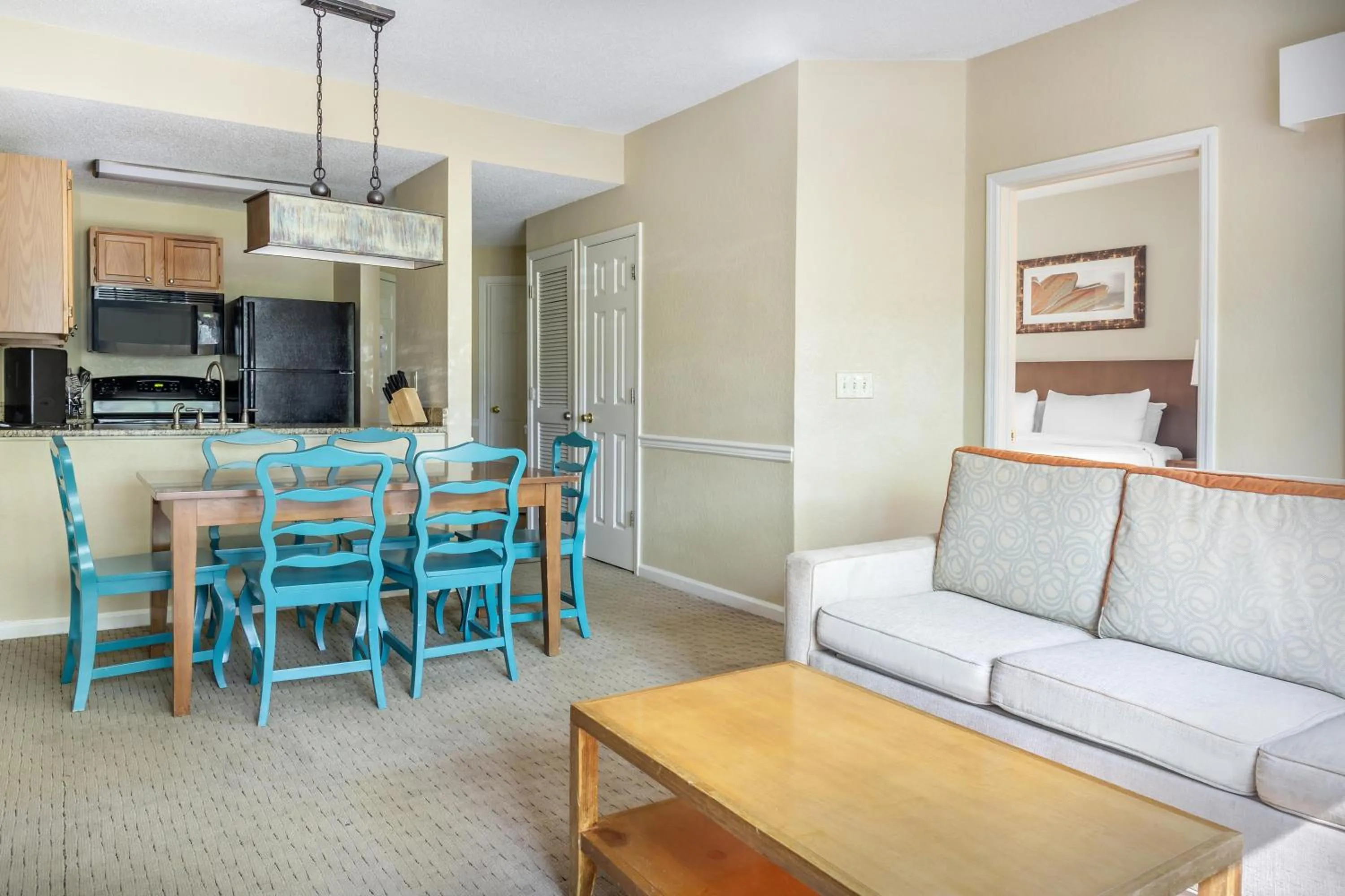 Living room in Hilton Vacation Club Laurel Crest Pigeon Forge