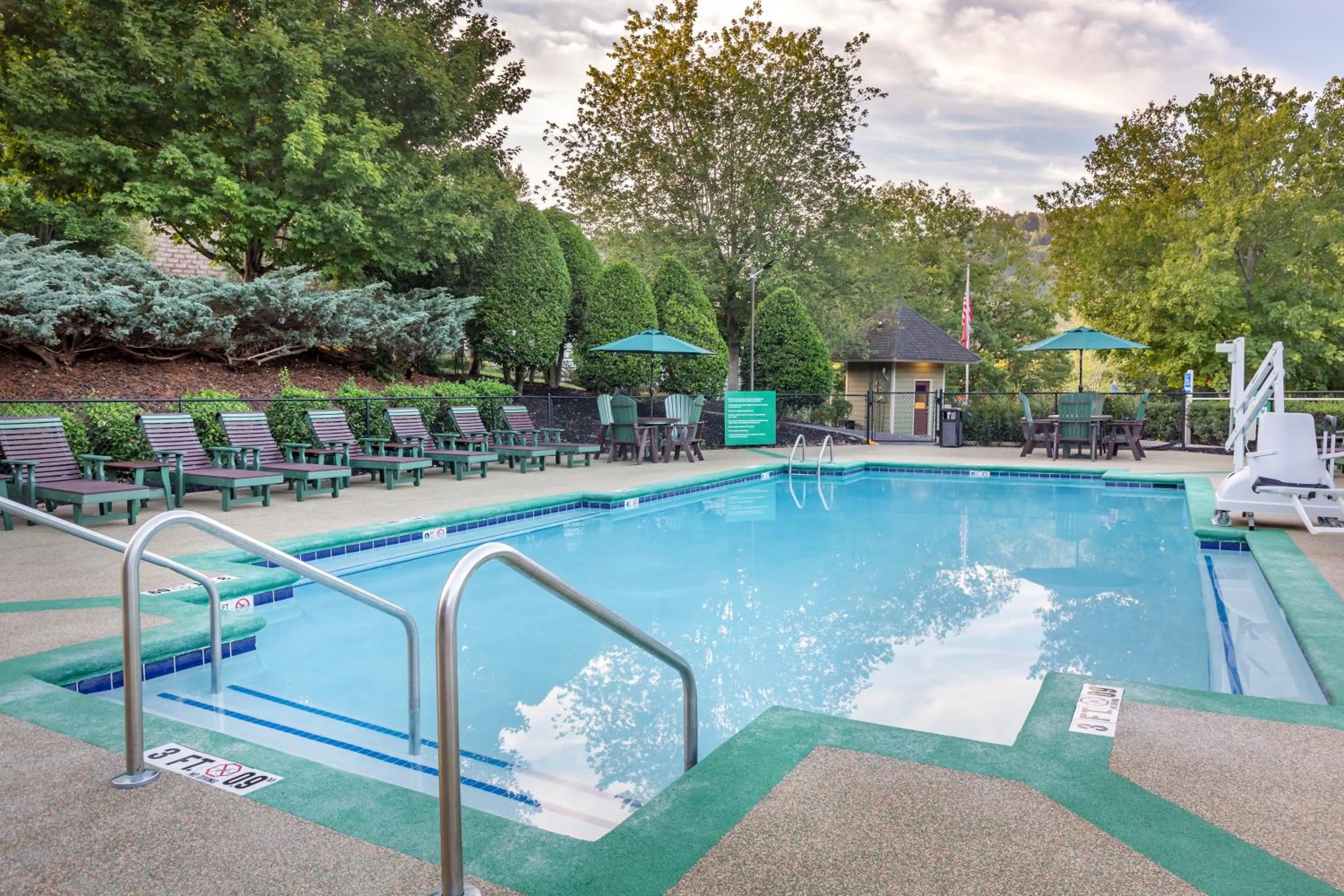 Pool view in Hilton Vacation Club Laurel Crest Pigeon Forge