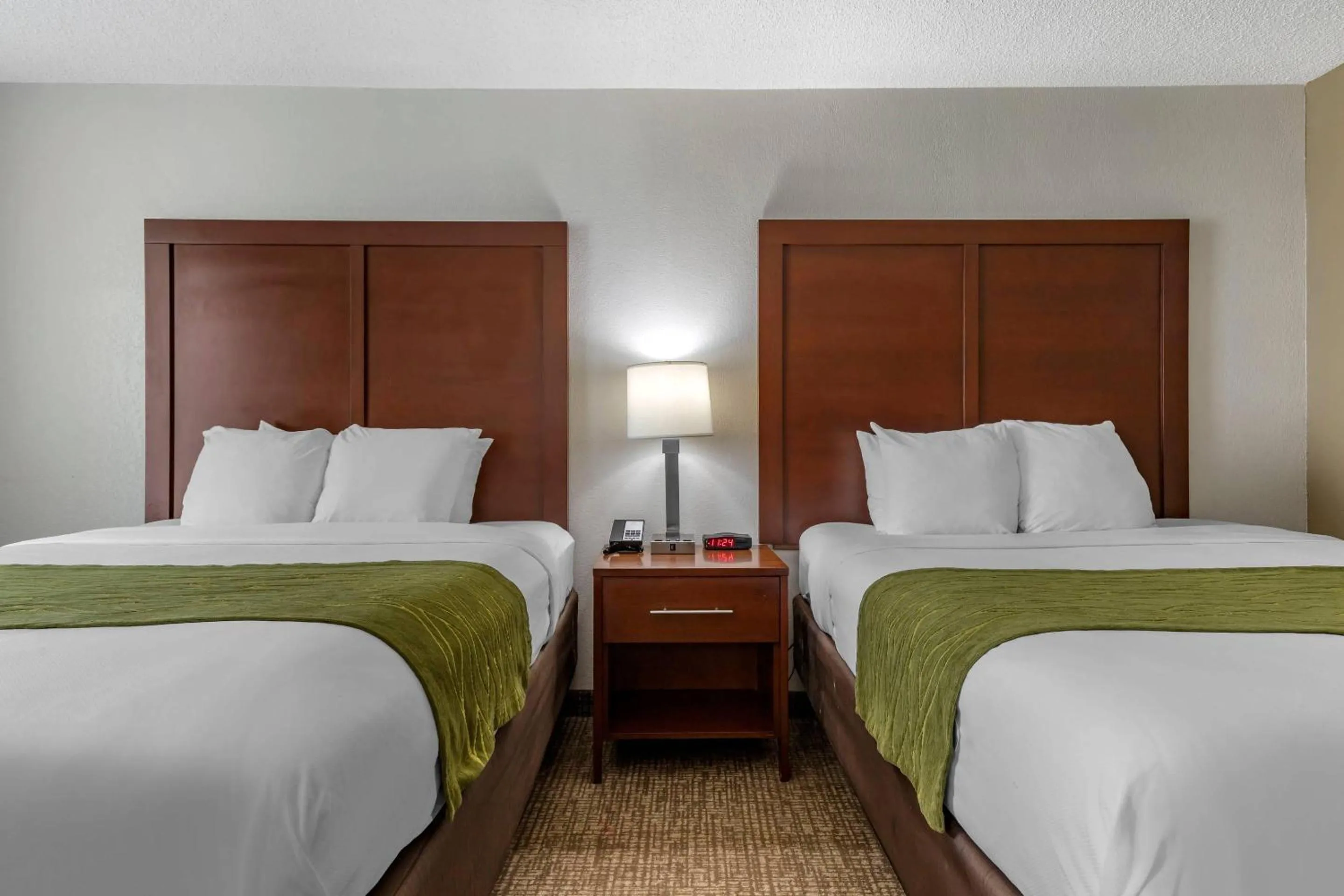 Bedroom, Bed in Comfort Inn Shelby