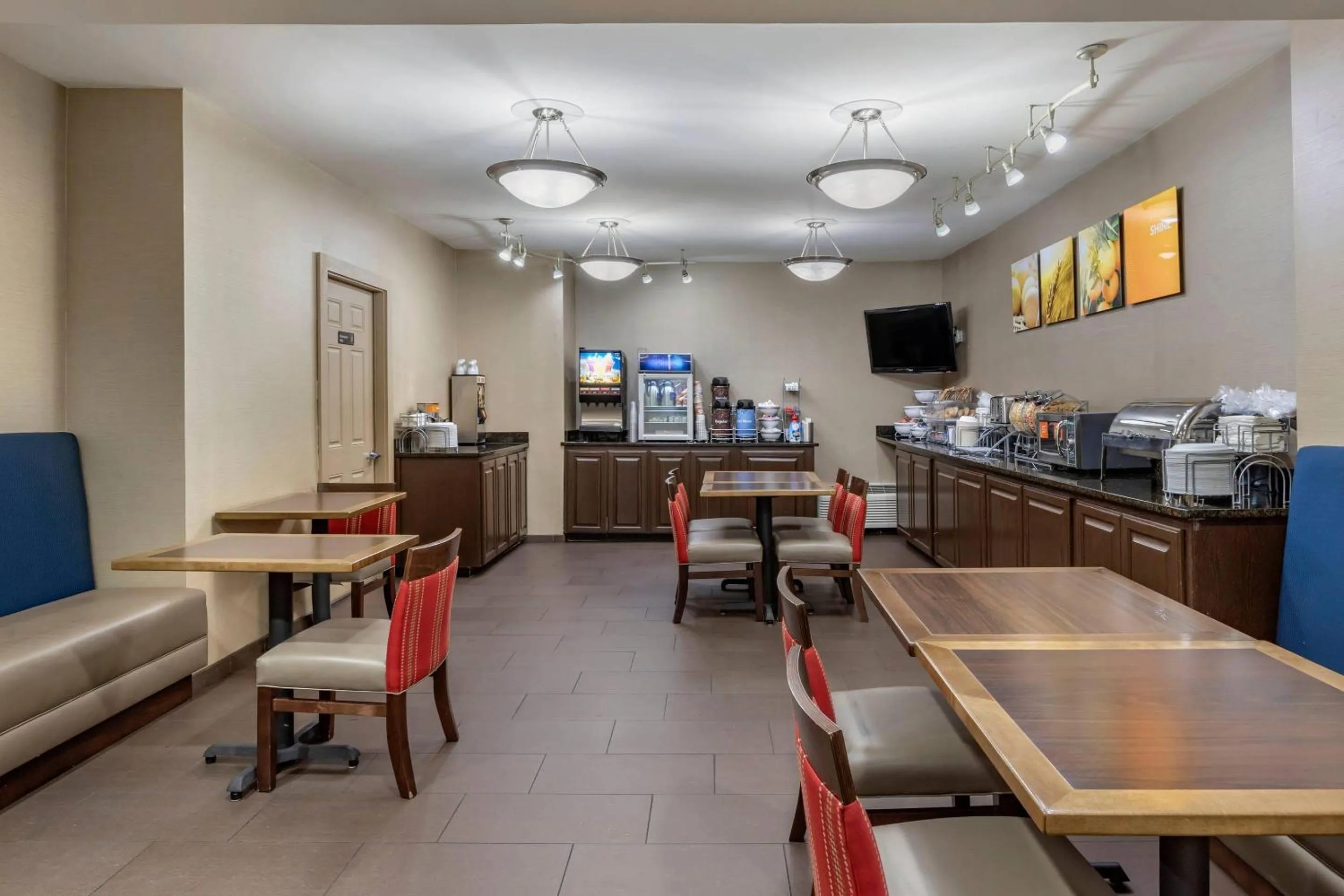 Breakfast in Comfort Inn Shelby