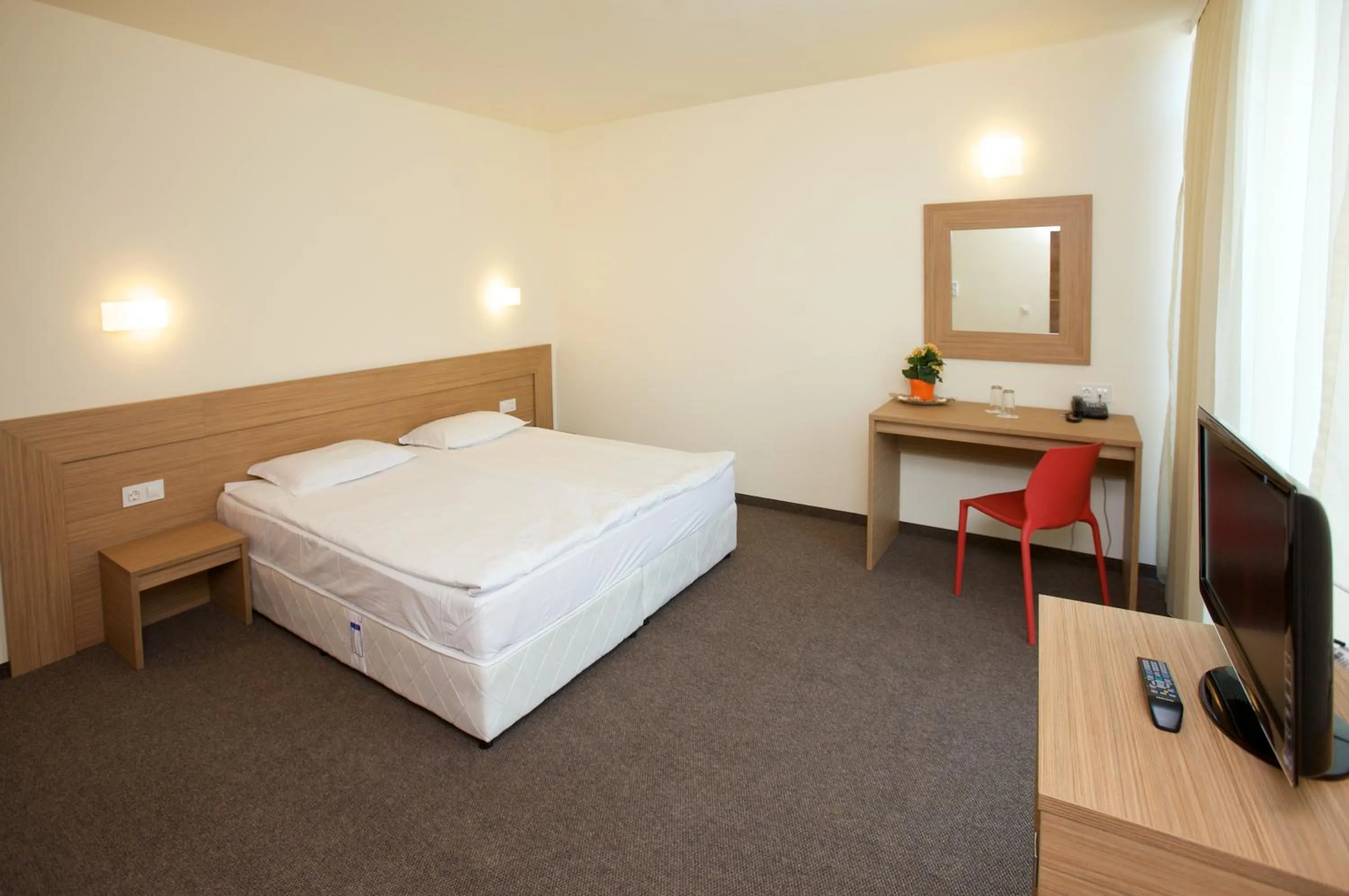 Photo of the whole room in Jeravi Club Hotel - All Inclusive