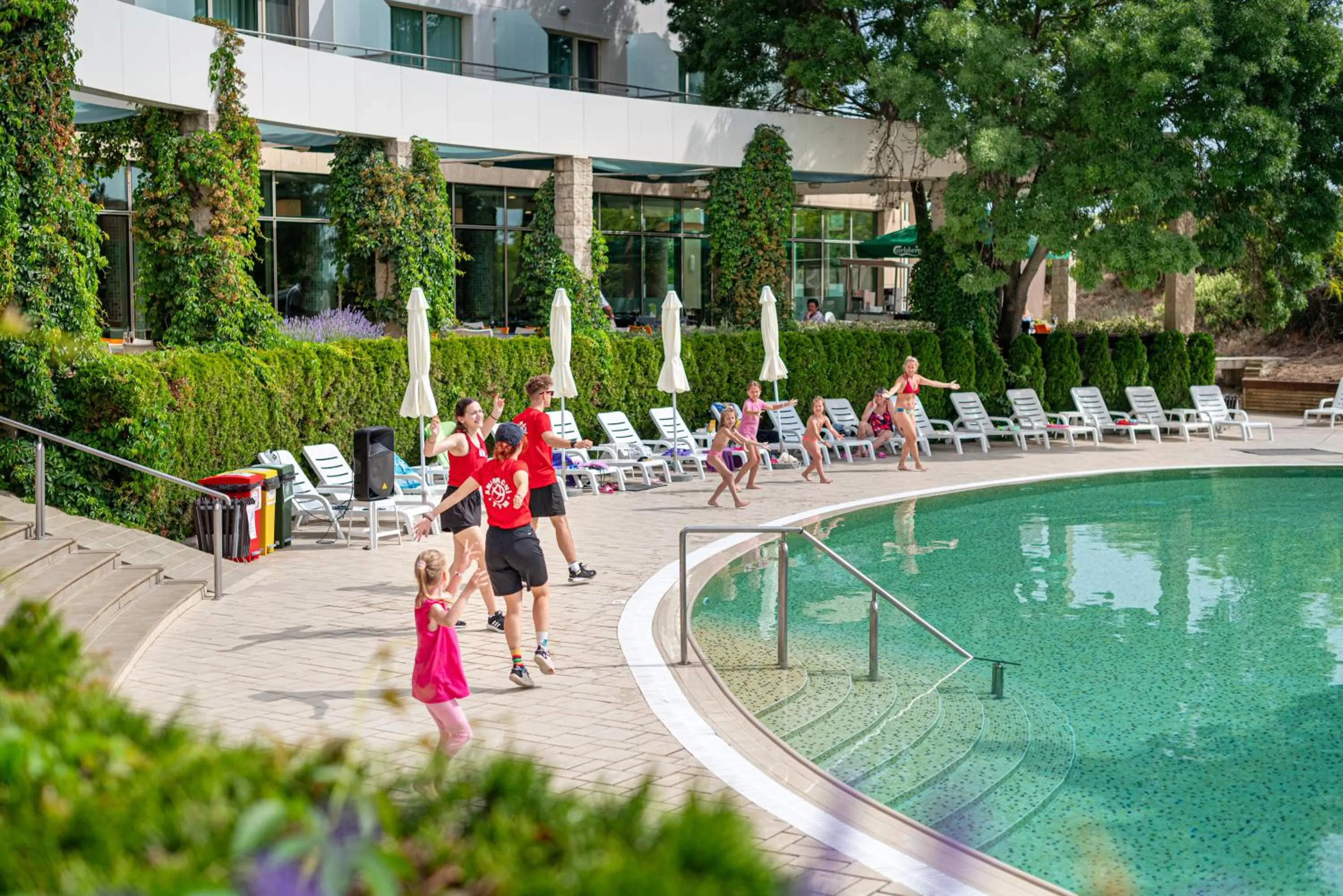 Swimming pool in Jeravi Club Hotel - All Inclusive