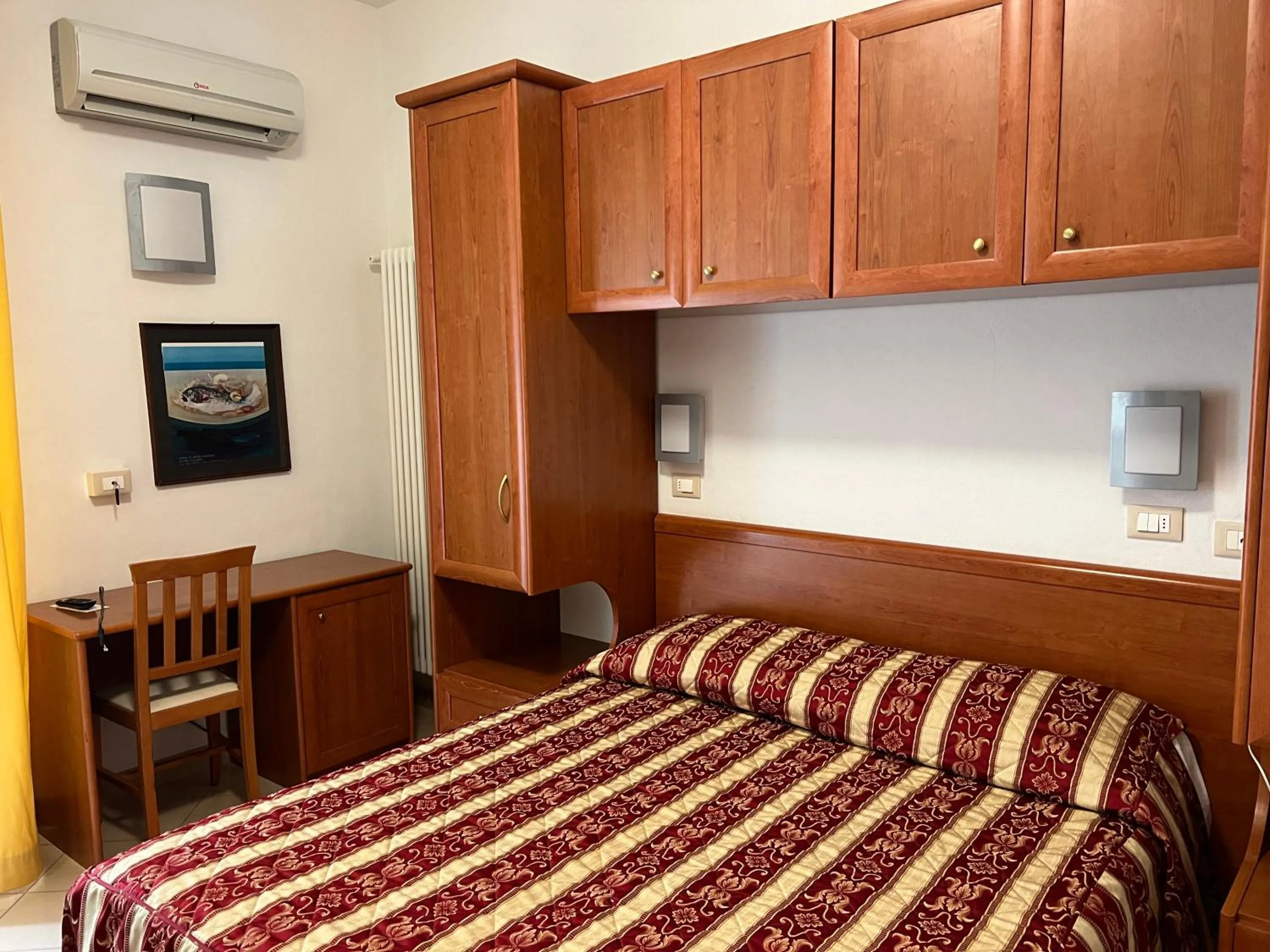 Bed in Hotel Bristol - Koolibry Hotels