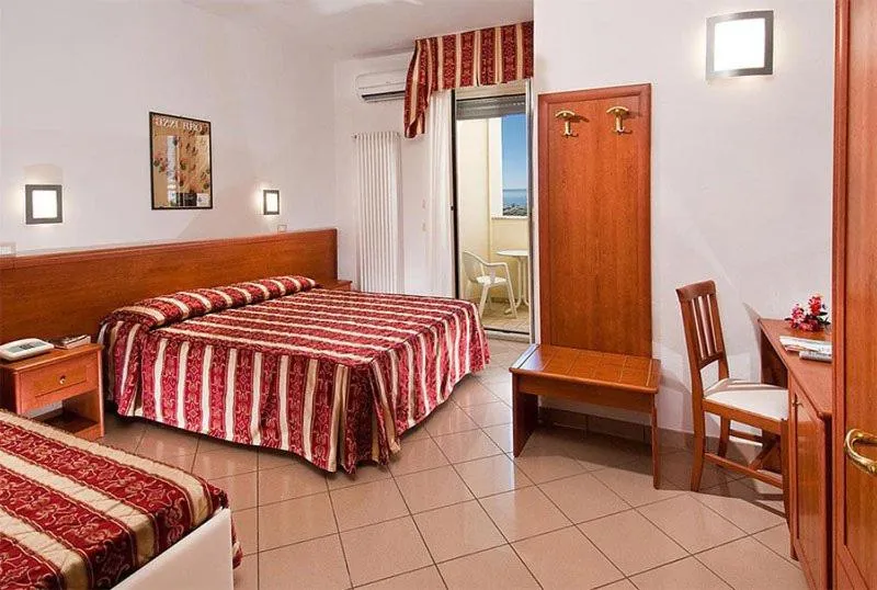 Bedroom, Bed in Hotel Bristol - Koolibry Hotels