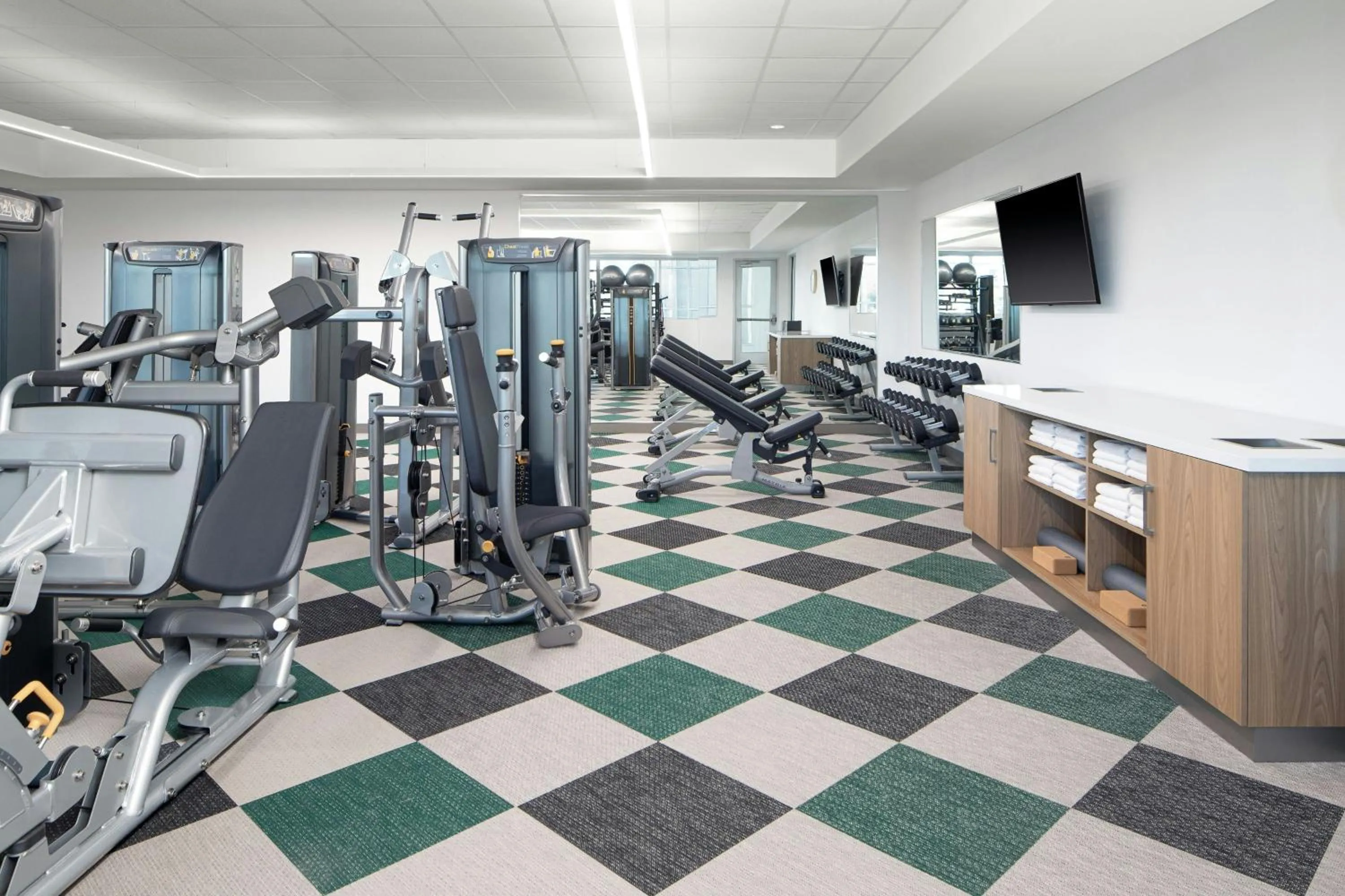 Fitness centre/facilities in Element Opelika Auburn