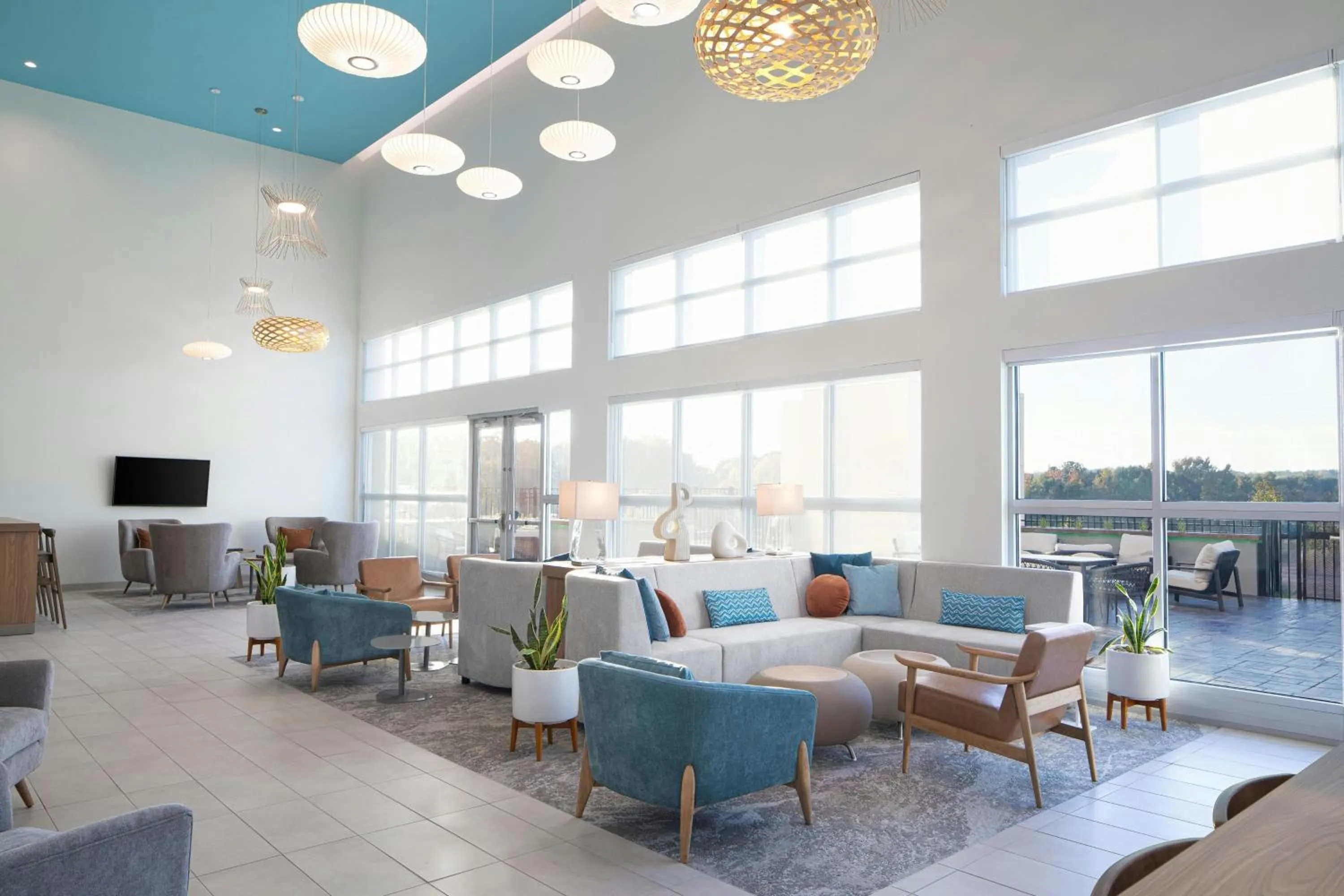 Lobby or reception in Element Opelika Auburn