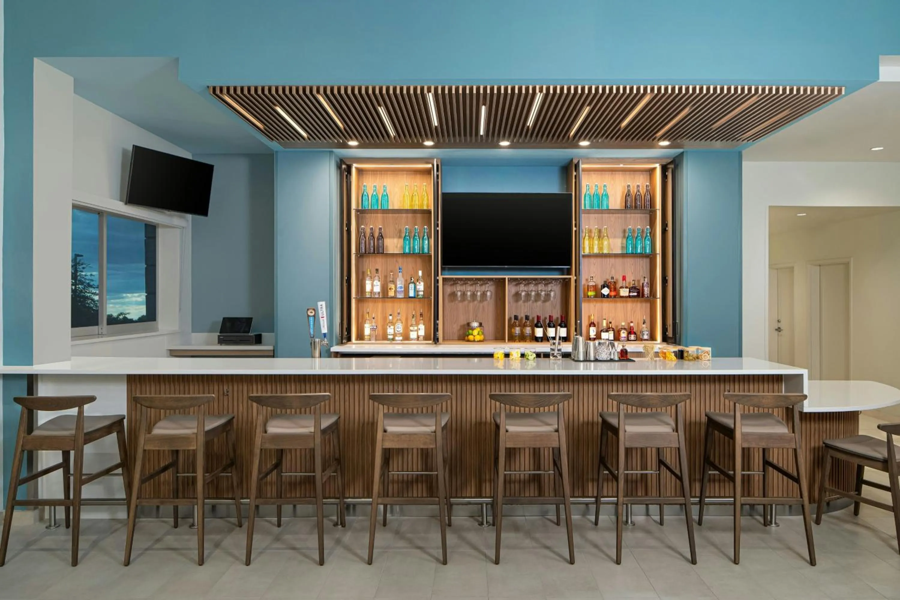 Restaurant/places to eat in Element Opelika Auburn