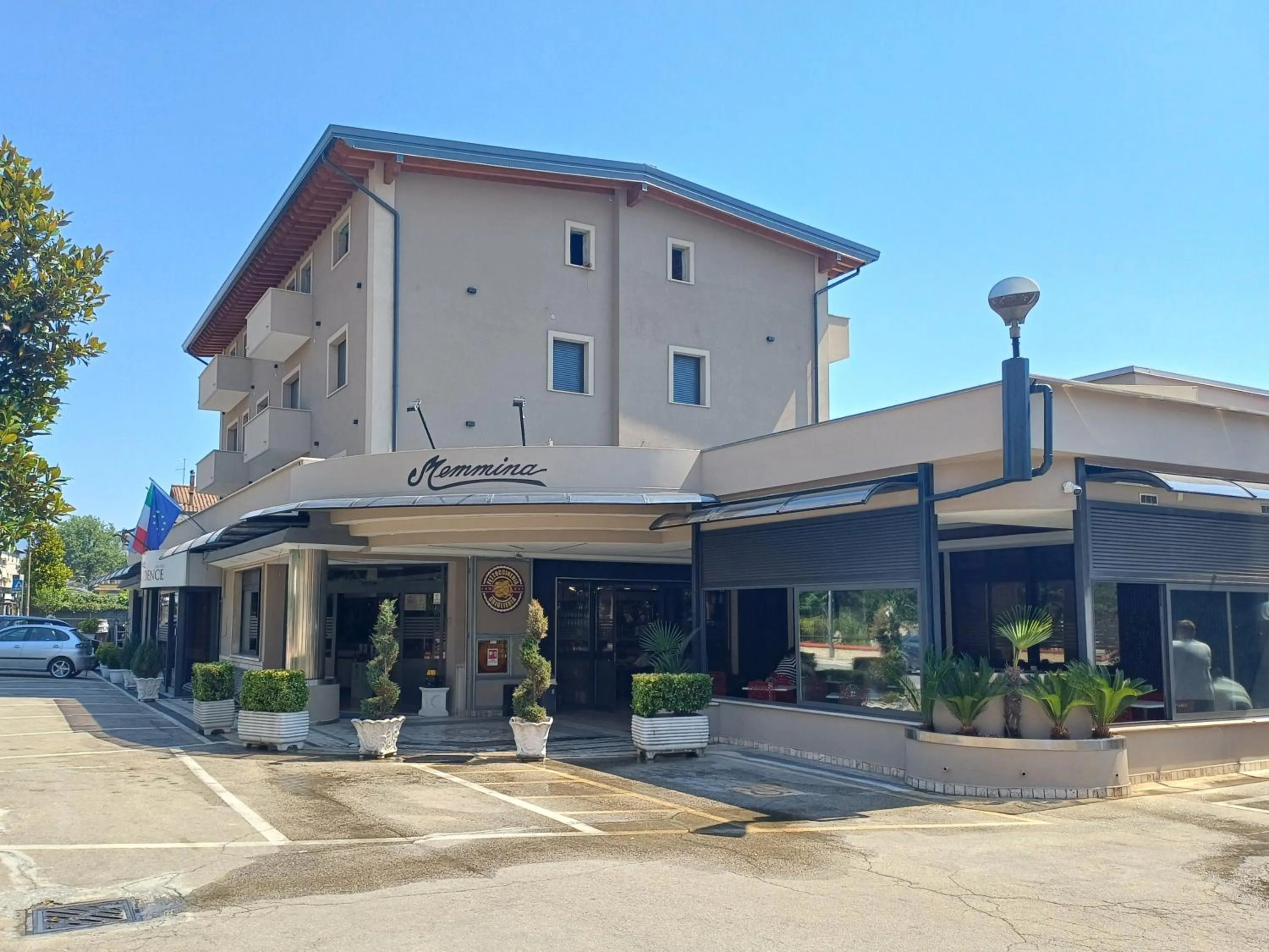Property building in Hotel Residence Memmina